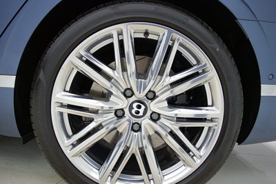 2022 Bentley Flying Spur Hybrid