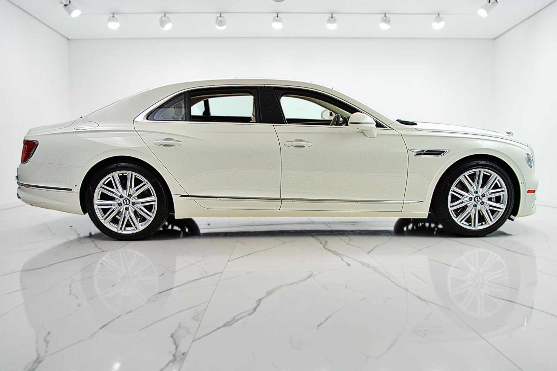 2023 Bentley Flying Spur Hybrid V6/LEASE OPTIONS AVAILABLE