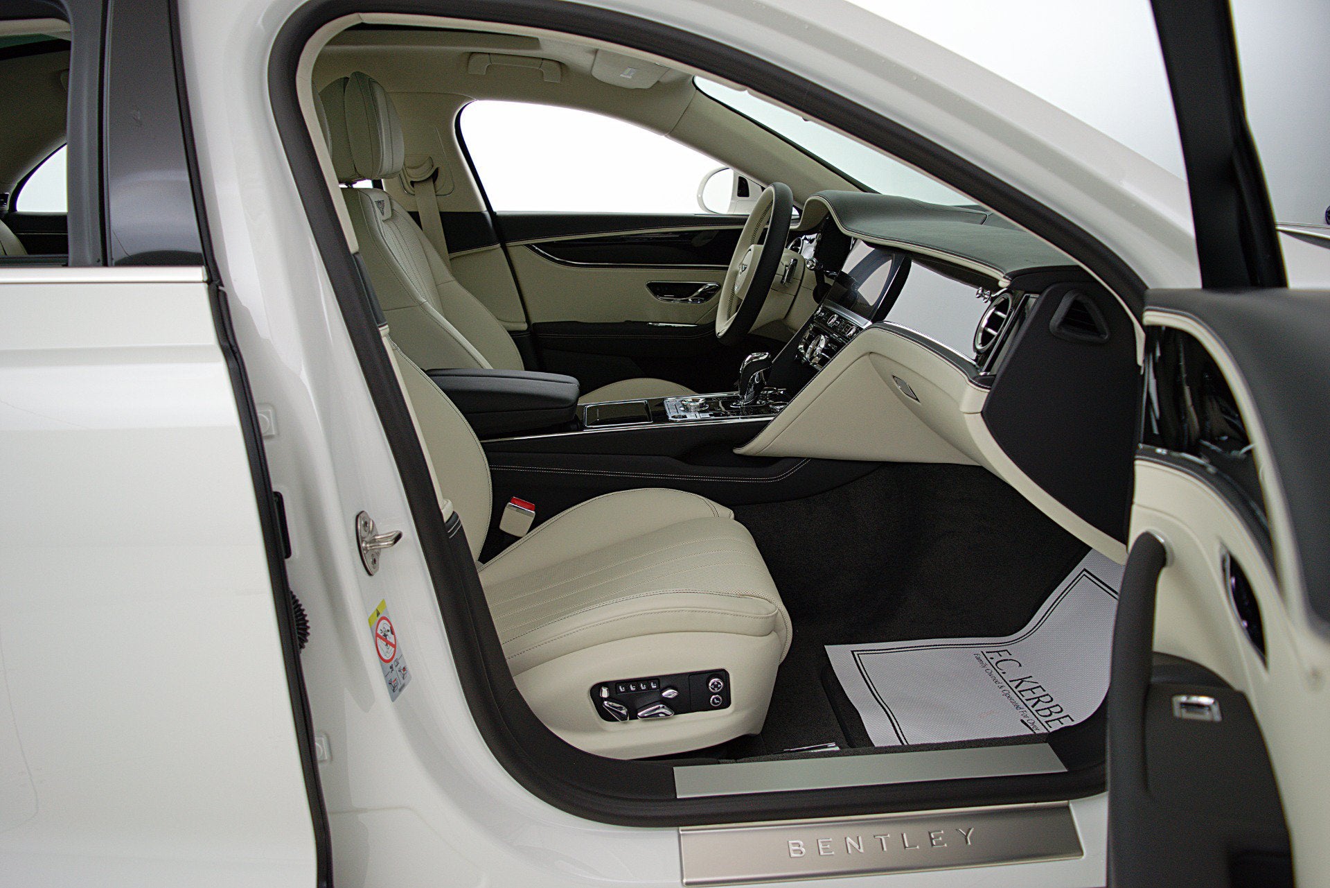 2023 Bentley Flying Spur Hybrid V6/LEASE OPTIONS AVAILABLE