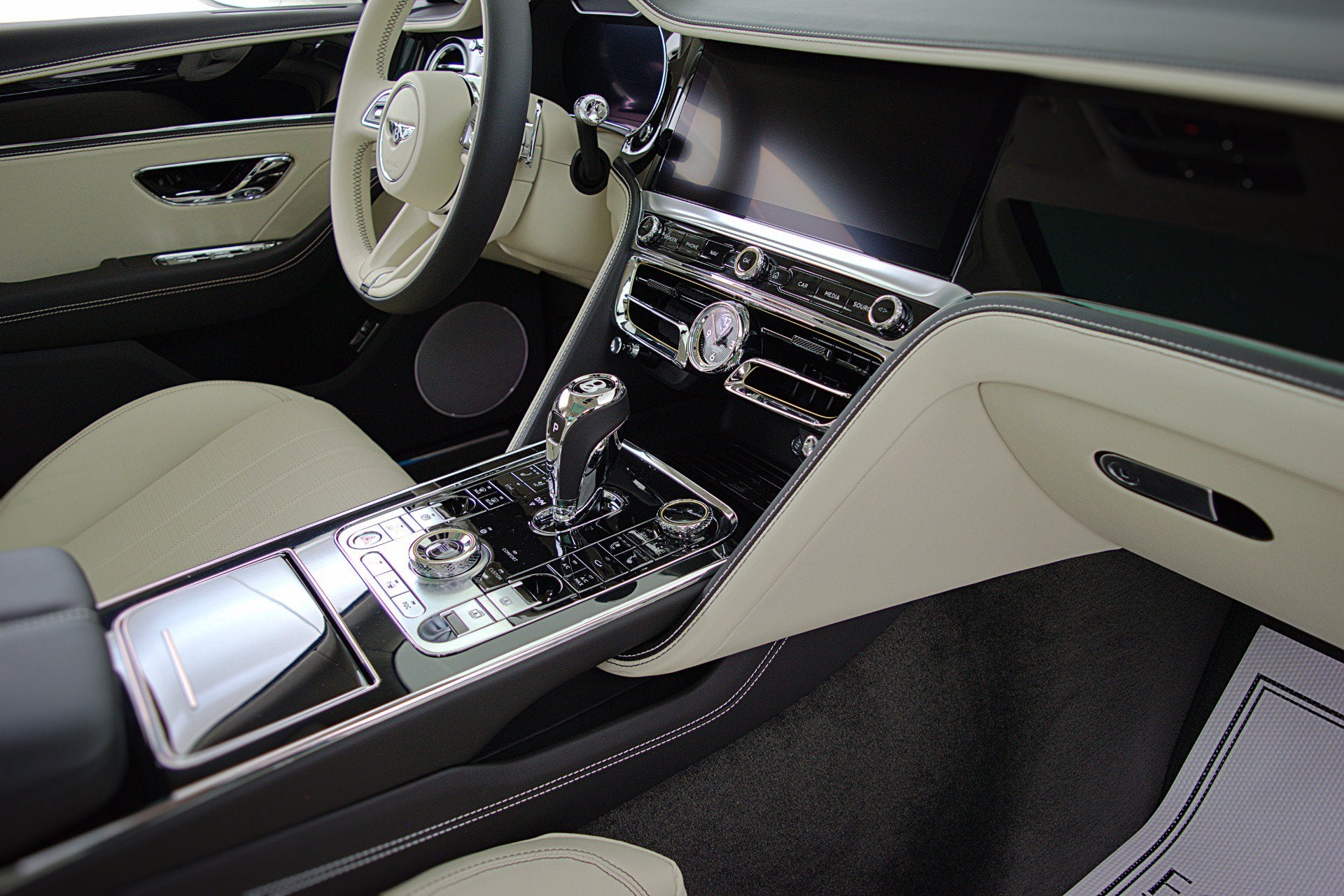 2023 Bentley Flying Spur Hybrid V6/LEASE OPTIONS AVAILABLE