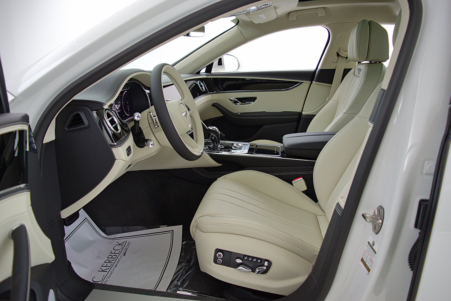 2023 Bentley Flying Spur Hybrid V6/LEASE OPTIONS AVAILABLE