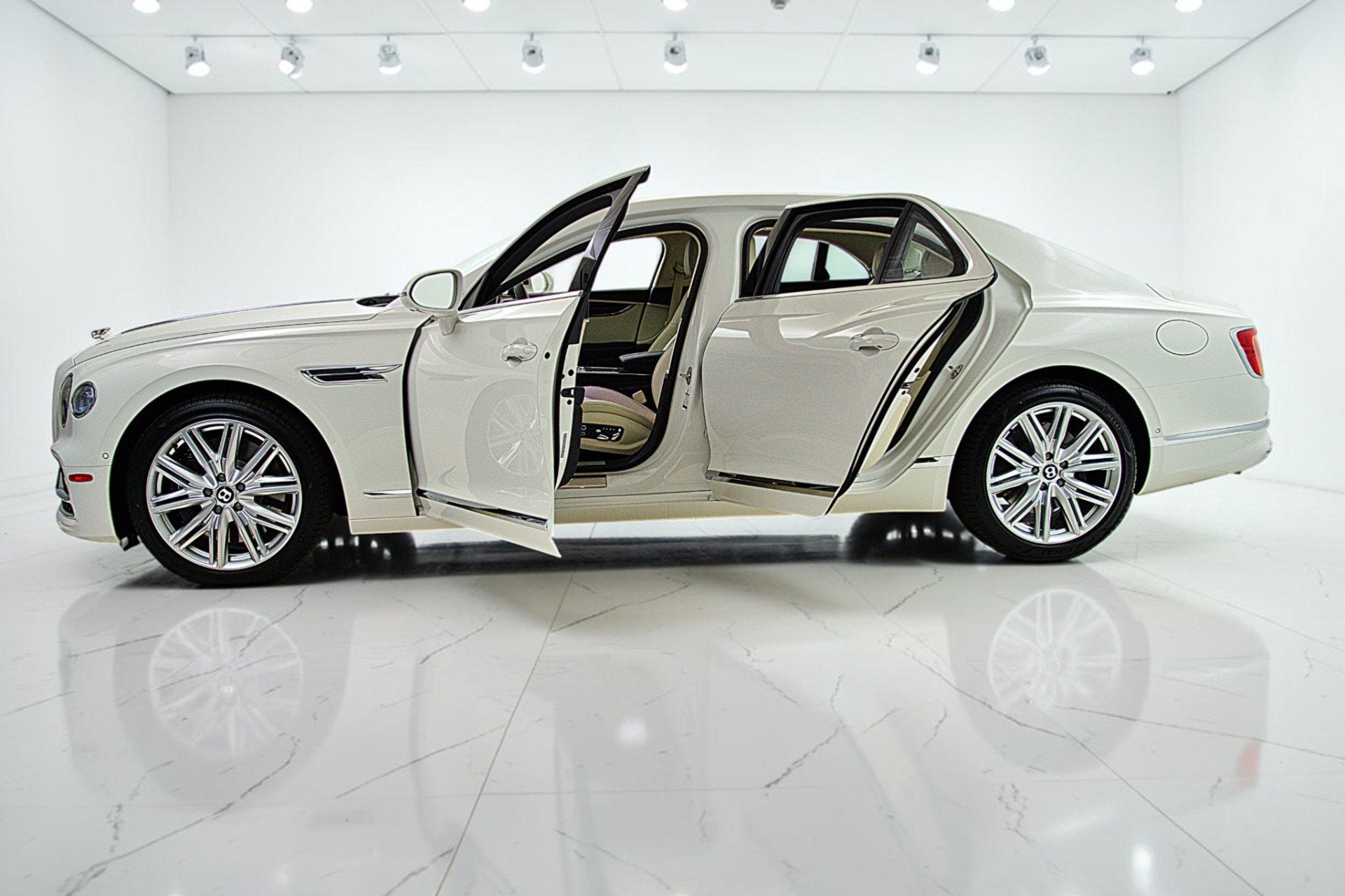 2023 Bentley Flying Spur Hybrid V6/LEASE OPTIONS AVAILABLE