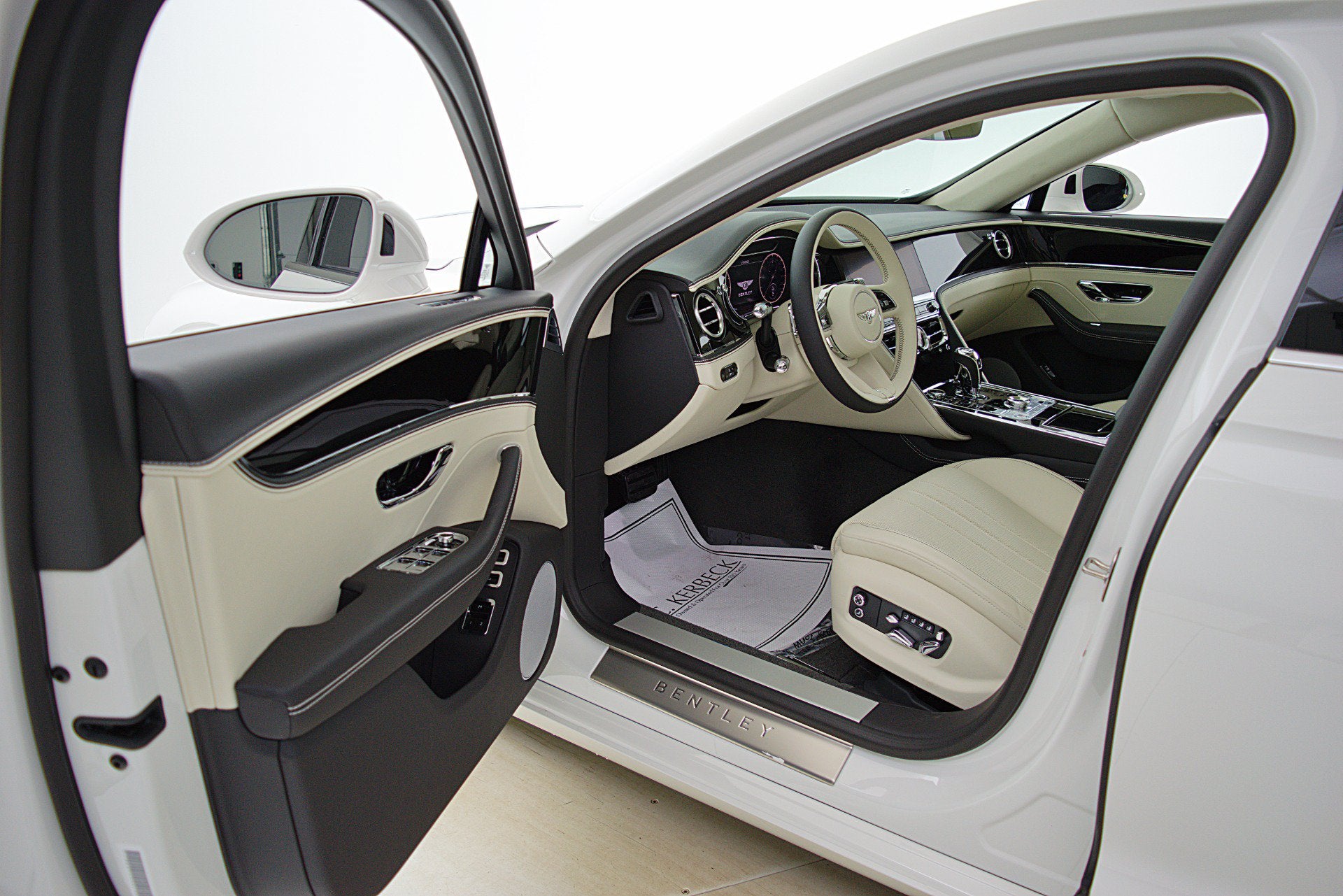 2023 Bentley Flying Spur Hybrid V6/LEASE OPTIONS AVAILABLE