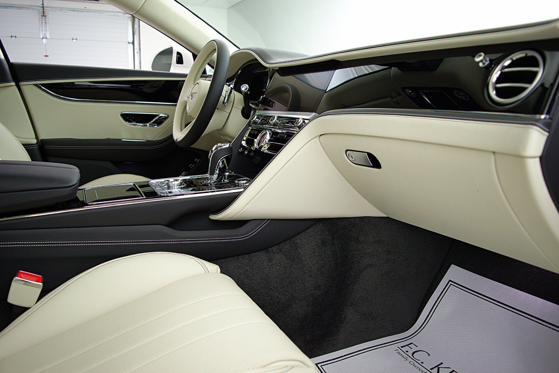 2023 Bentley Flying Spur Hybrid V6/LEASE OPTIONS AVAILABLE