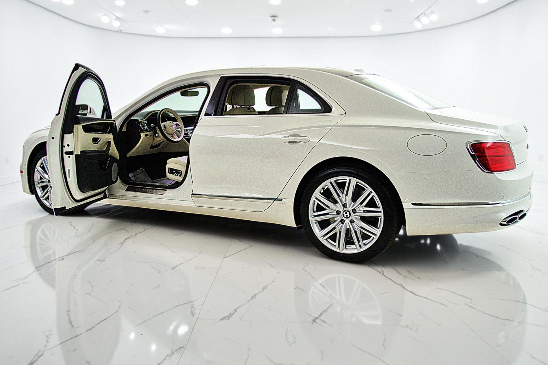 2023 Bentley Flying Spur Hybrid V6/LEASE OPTIONS AVAILABLE