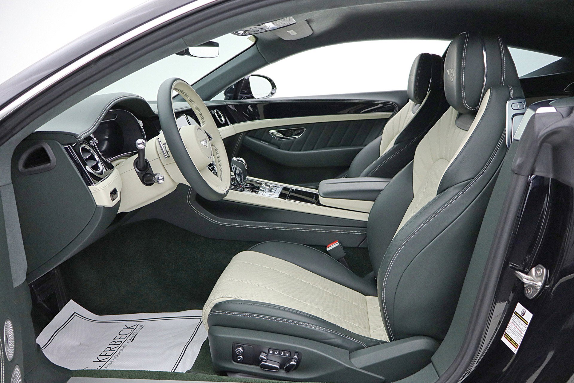 2024 Bentley Continental GT V8/LEASE OPTION AVAILABLE