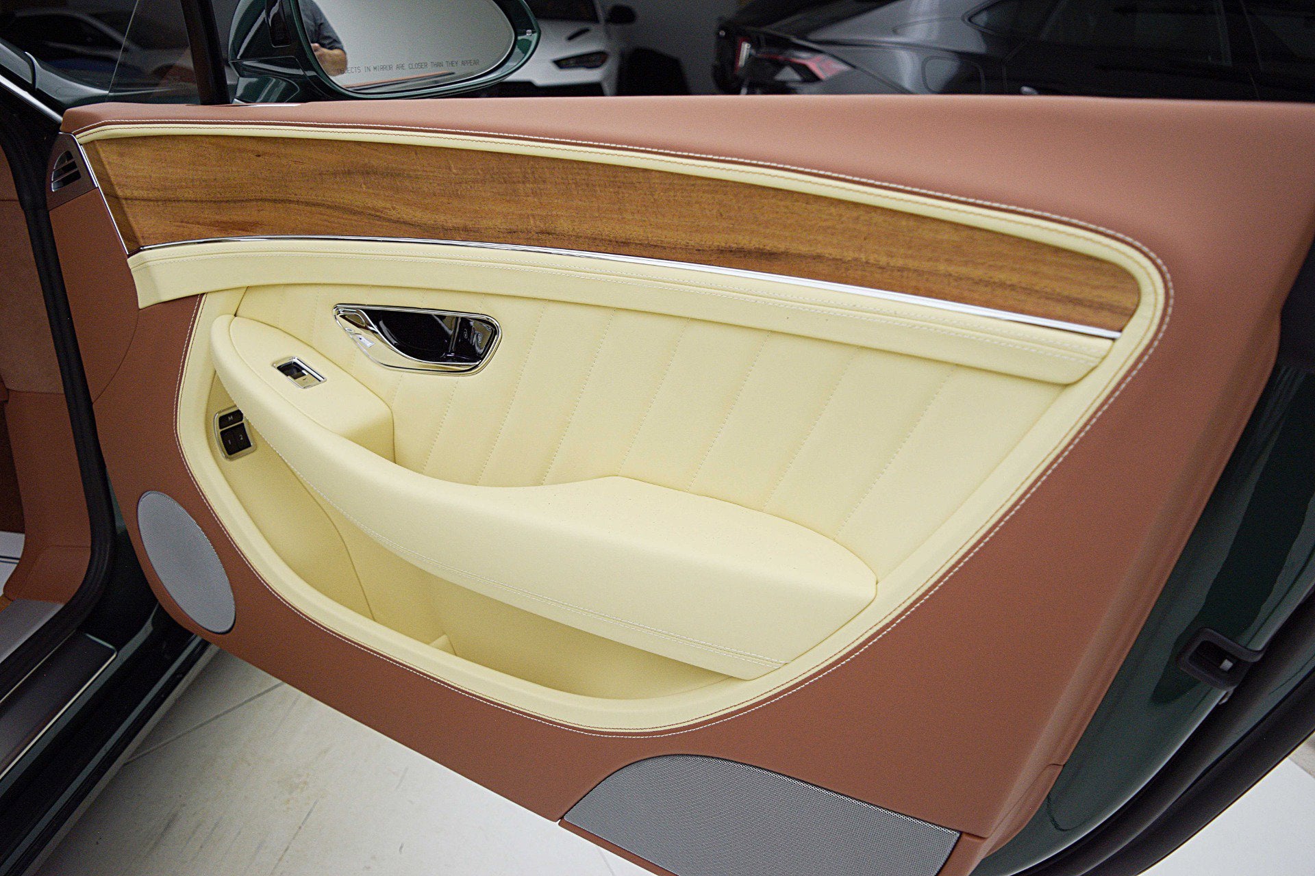 2024 Bentley Continental Edition 8/LEASE OPTIONS AVAILABLE