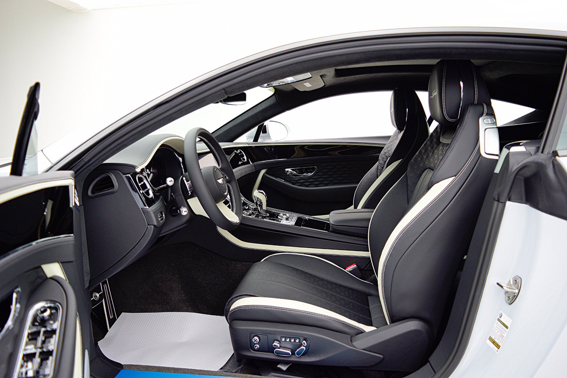 2025 Bentley Continental GT Speed/LEASE OPTIONS AVAILABLE