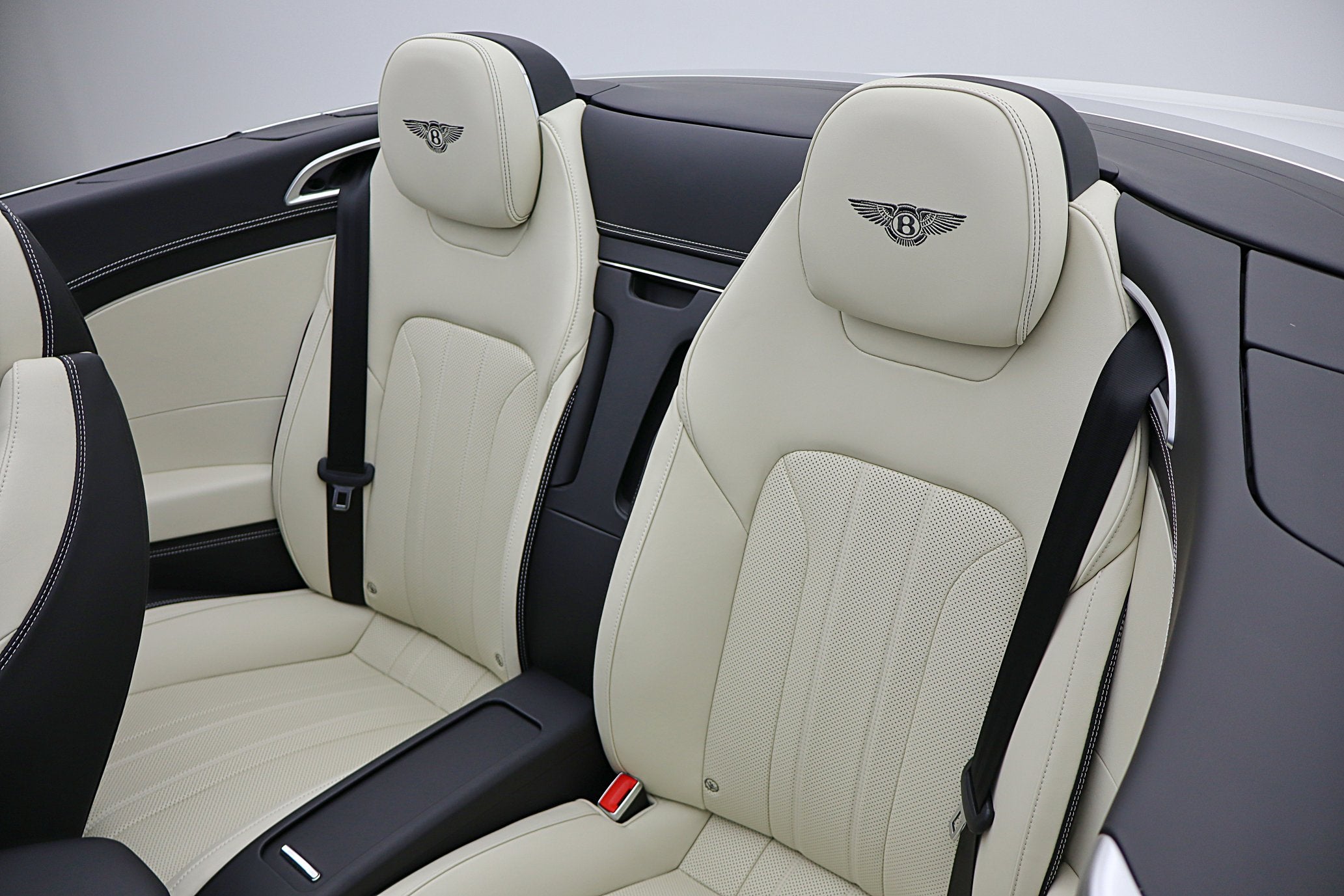 2021 Bentley Continental GTC V8