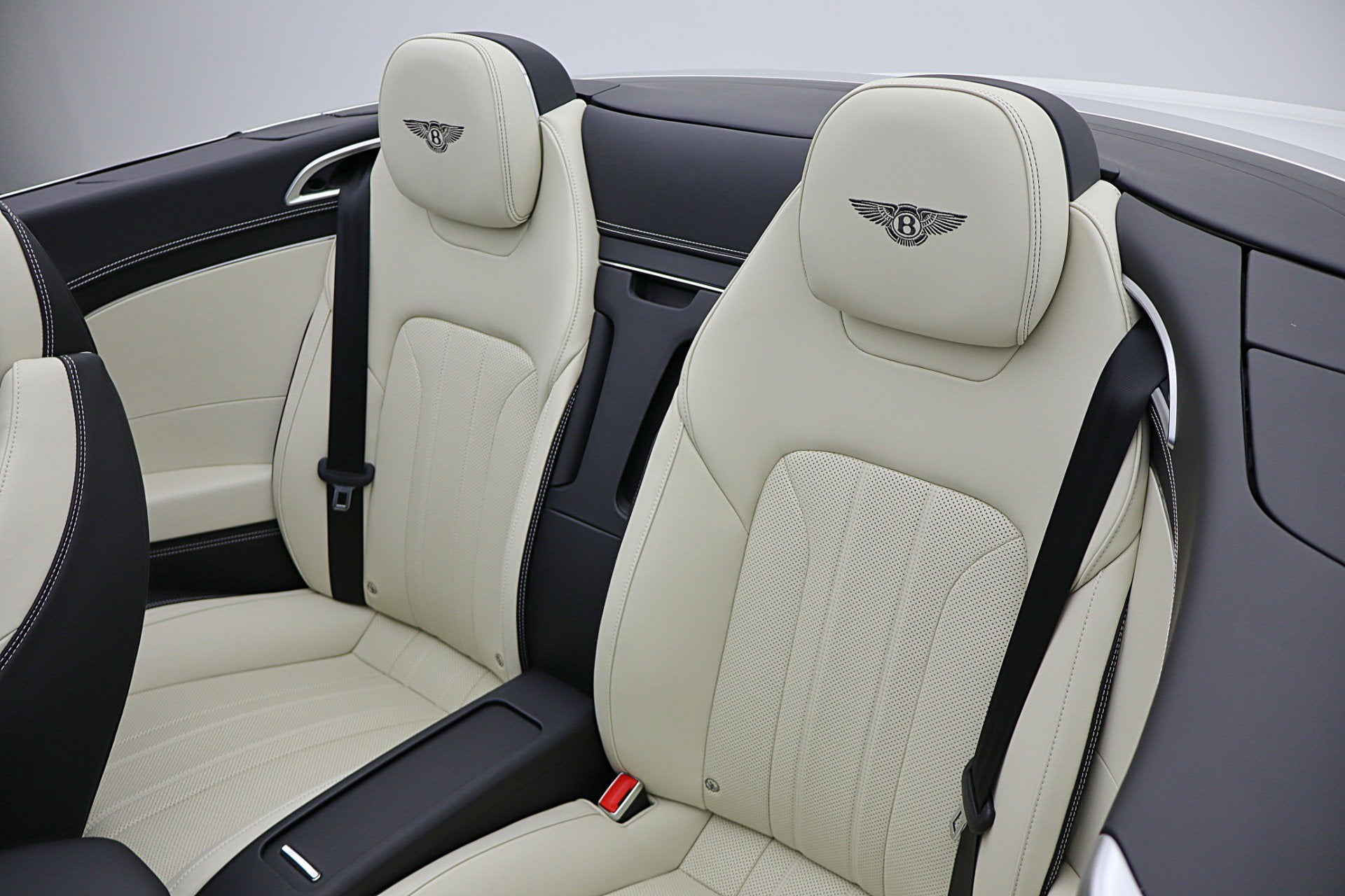 2021 Bentley Continental GTC V8