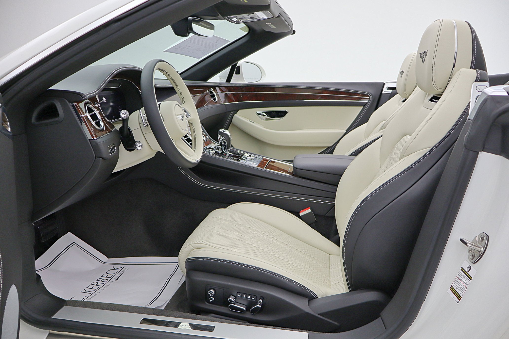 2021 Bentley Continental GTC V8