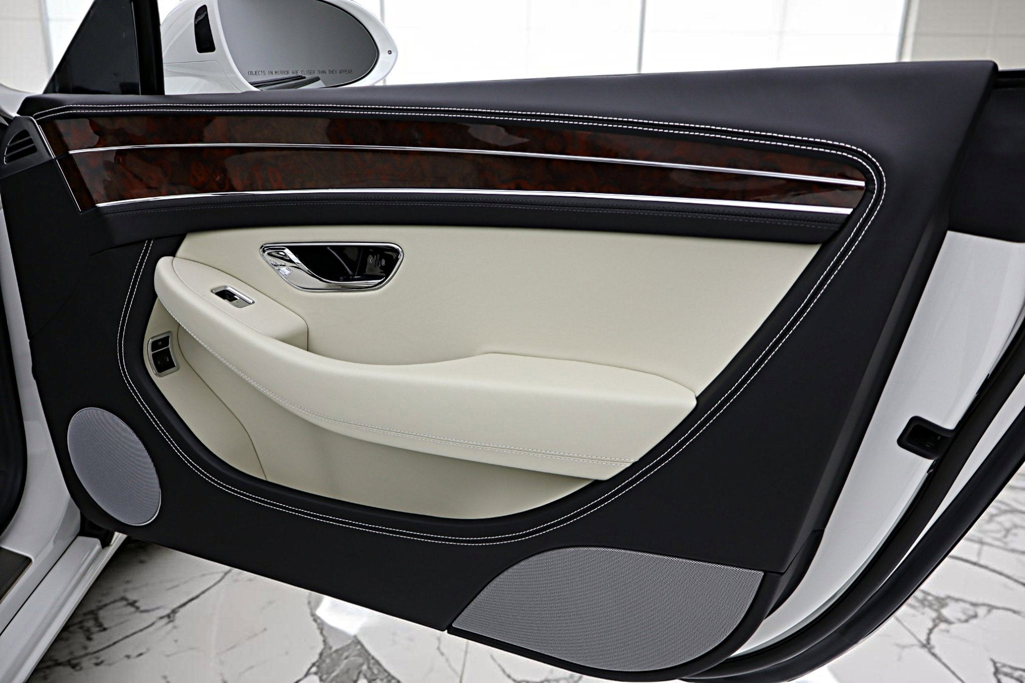2021 Bentley Continental GTC V8