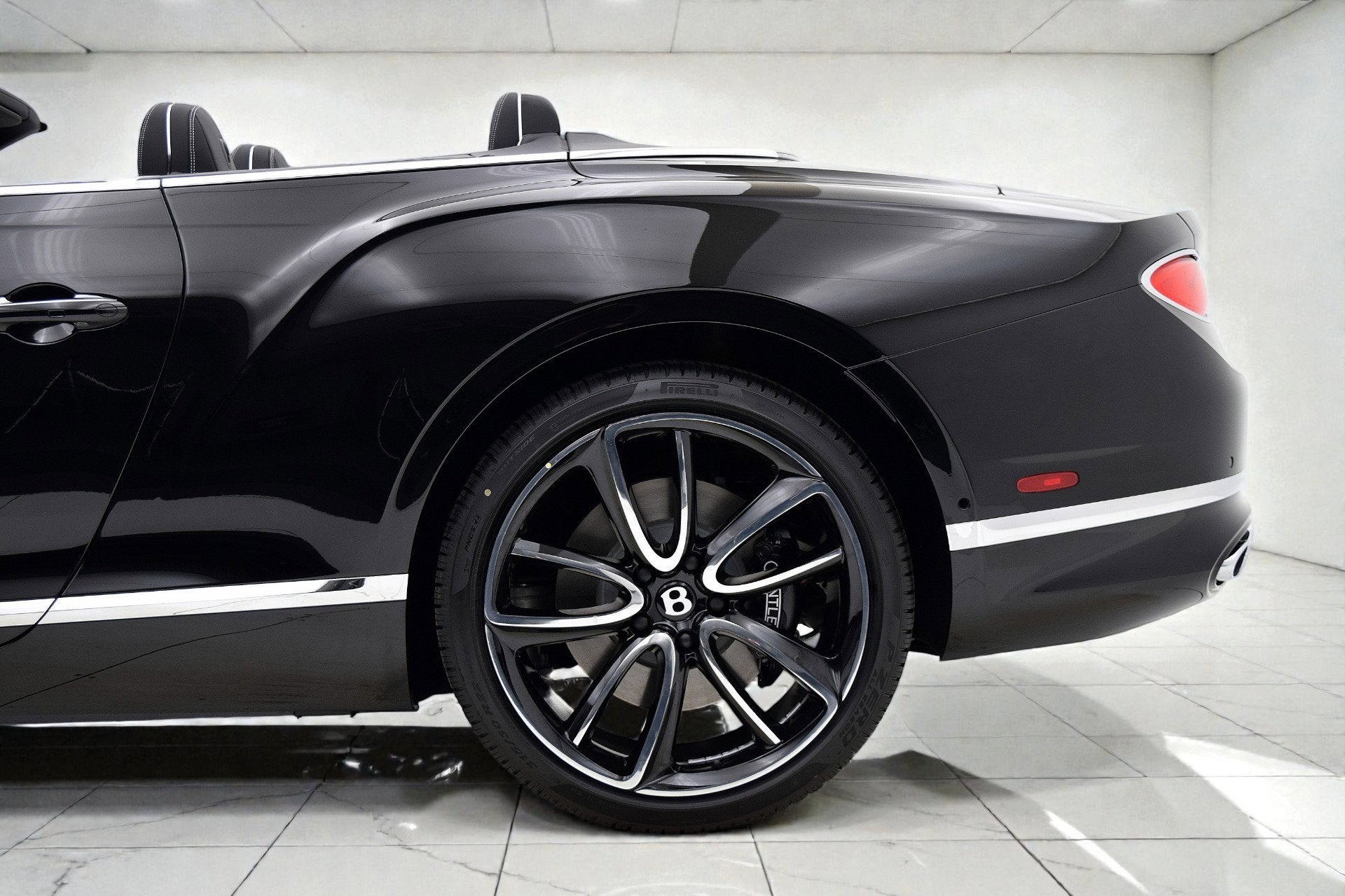 2021 Bentley Continental GTC V8