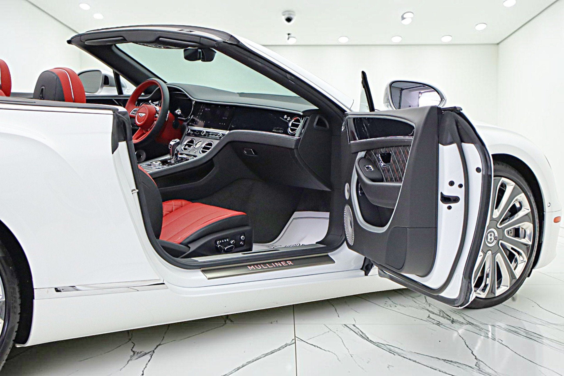 2022 Bentley Continental GTC Mulliner V8