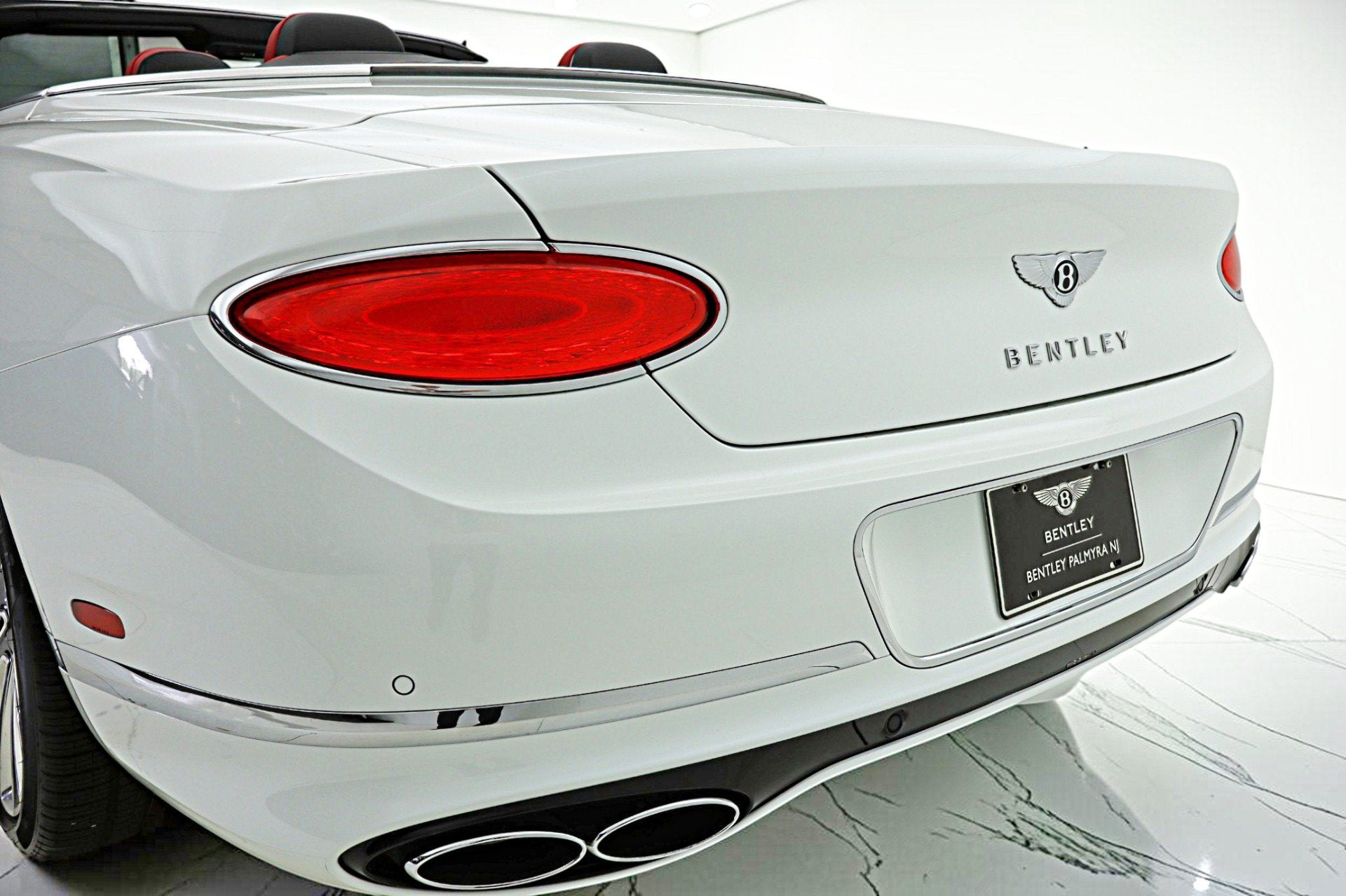 2022 Bentley Continental GTC Mulliner V8