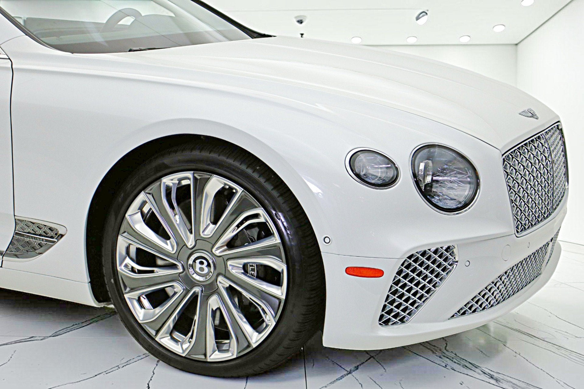 2022 Bentley Continental GTC Mulliner V8
