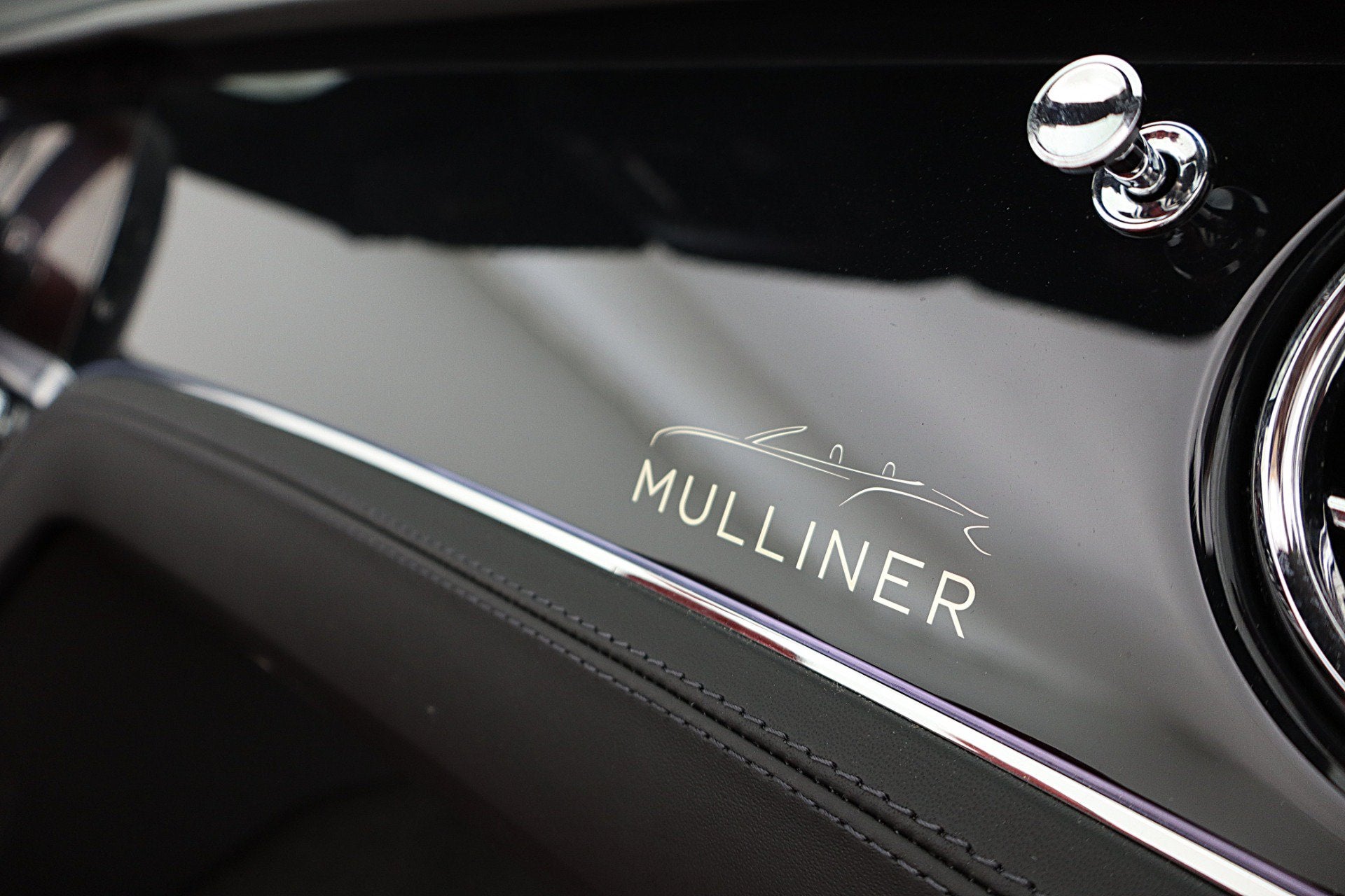 2022 Bentley Continental GTC Mulliner V8