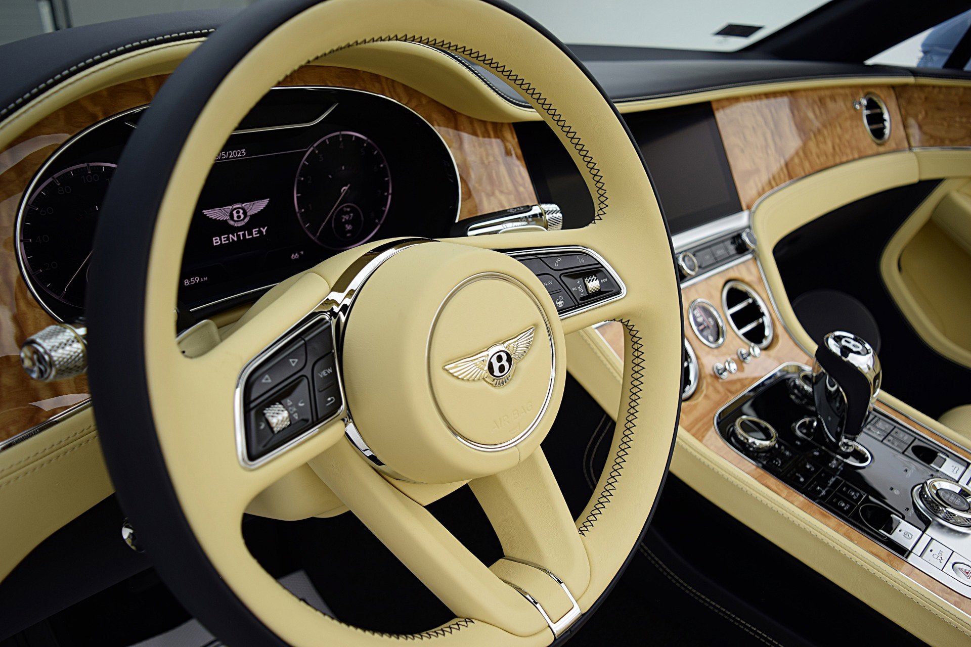 2023 Bentley Continental GTC V8/LEASE OPTIONS AVAILABLE