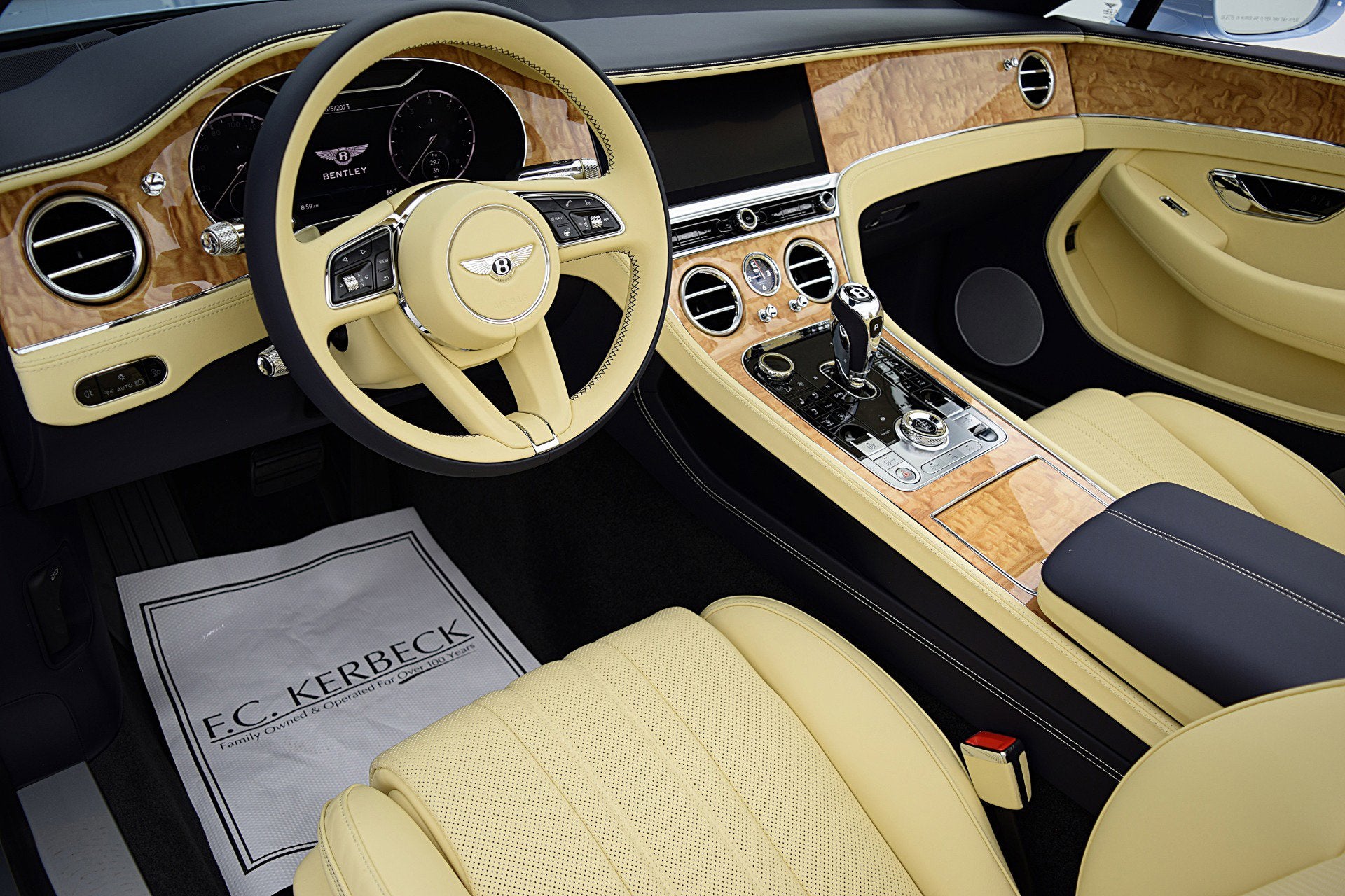 2023 Bentley Continental GTC V8/LEASE OPTIONS AVAILABLE