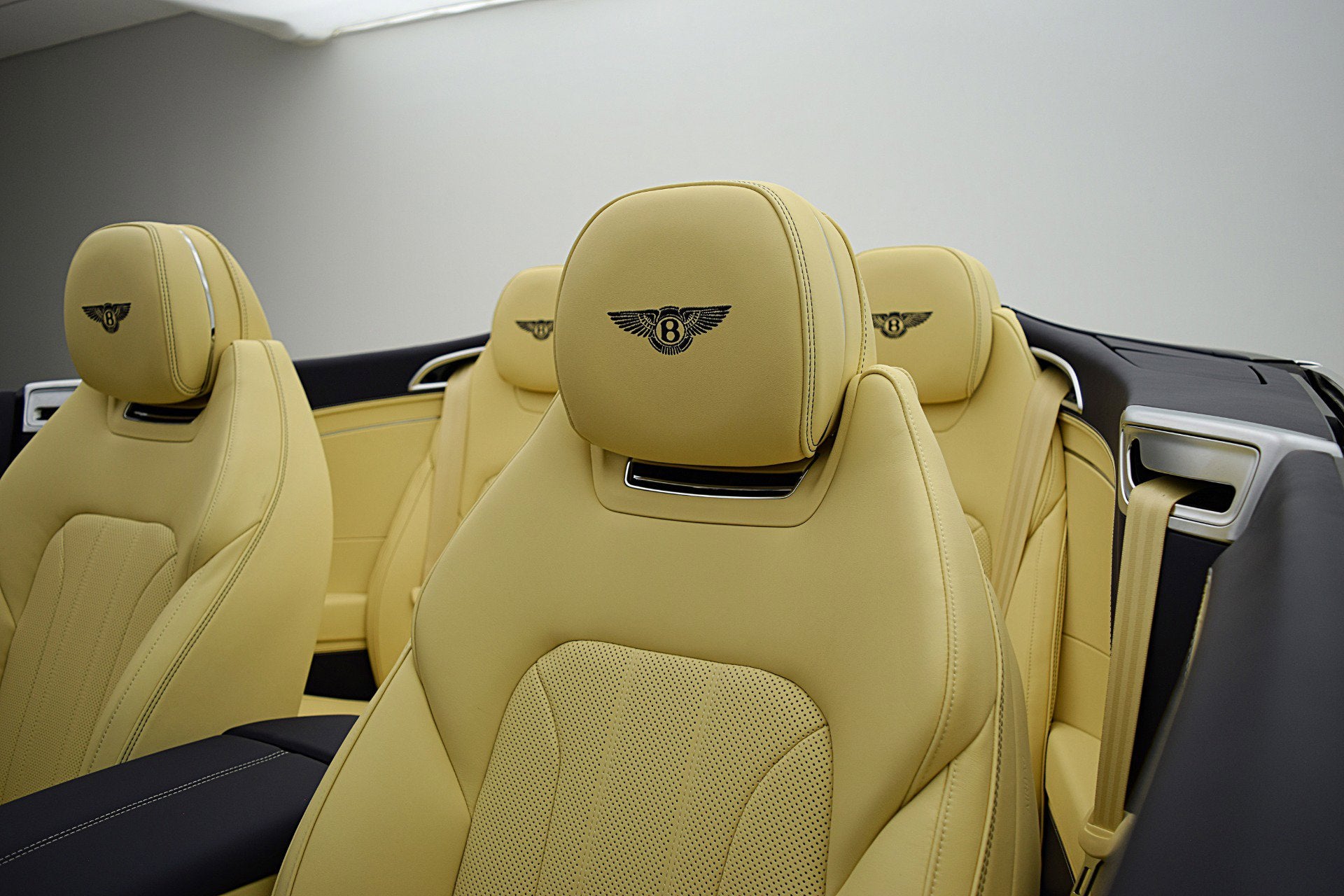 2023 Bentley Continental GTC V8/LEASE OPTIONS AVAILABLE