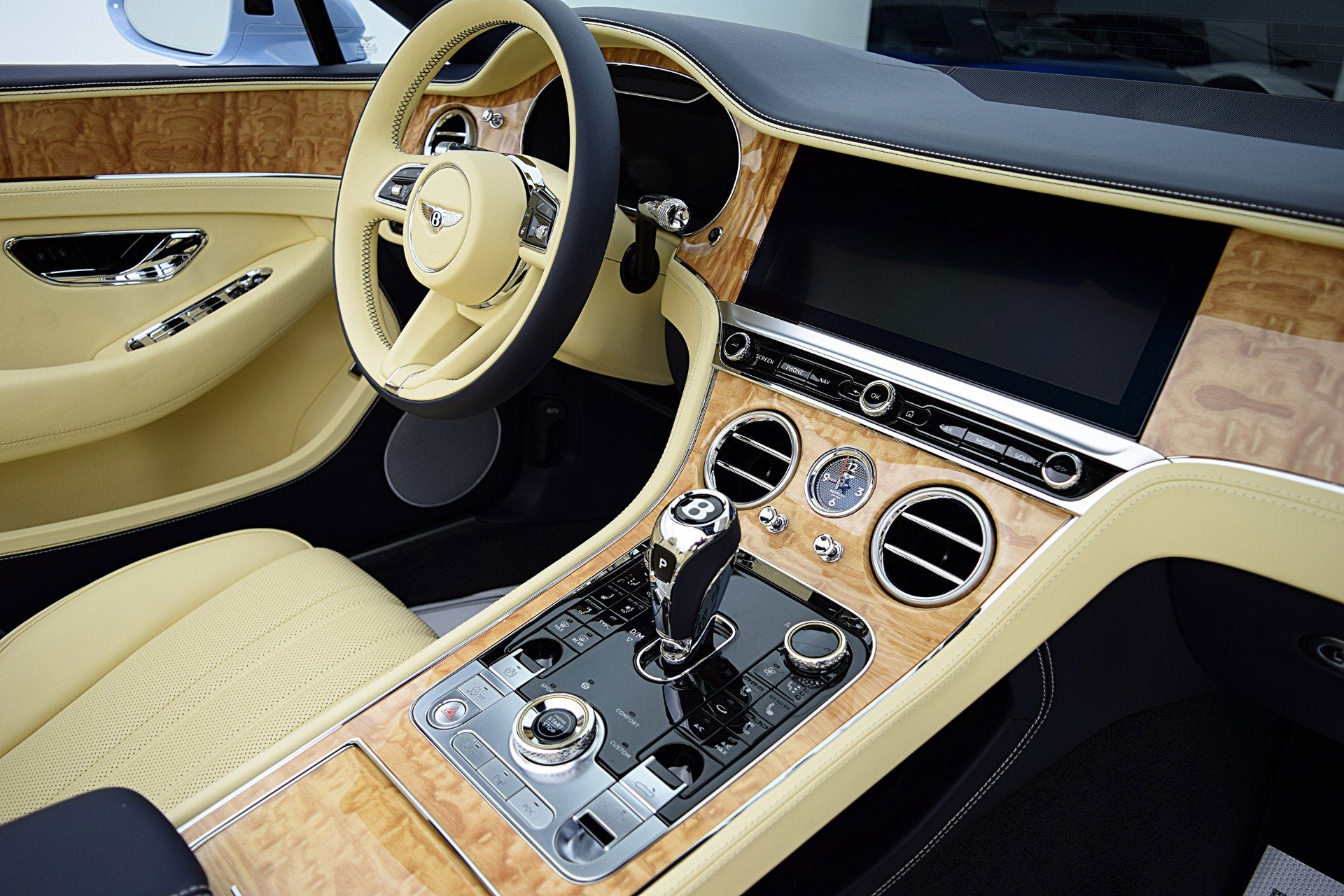 2023 Bentley Continental GTC V8/LEASE OPTIONS AVAILABLE