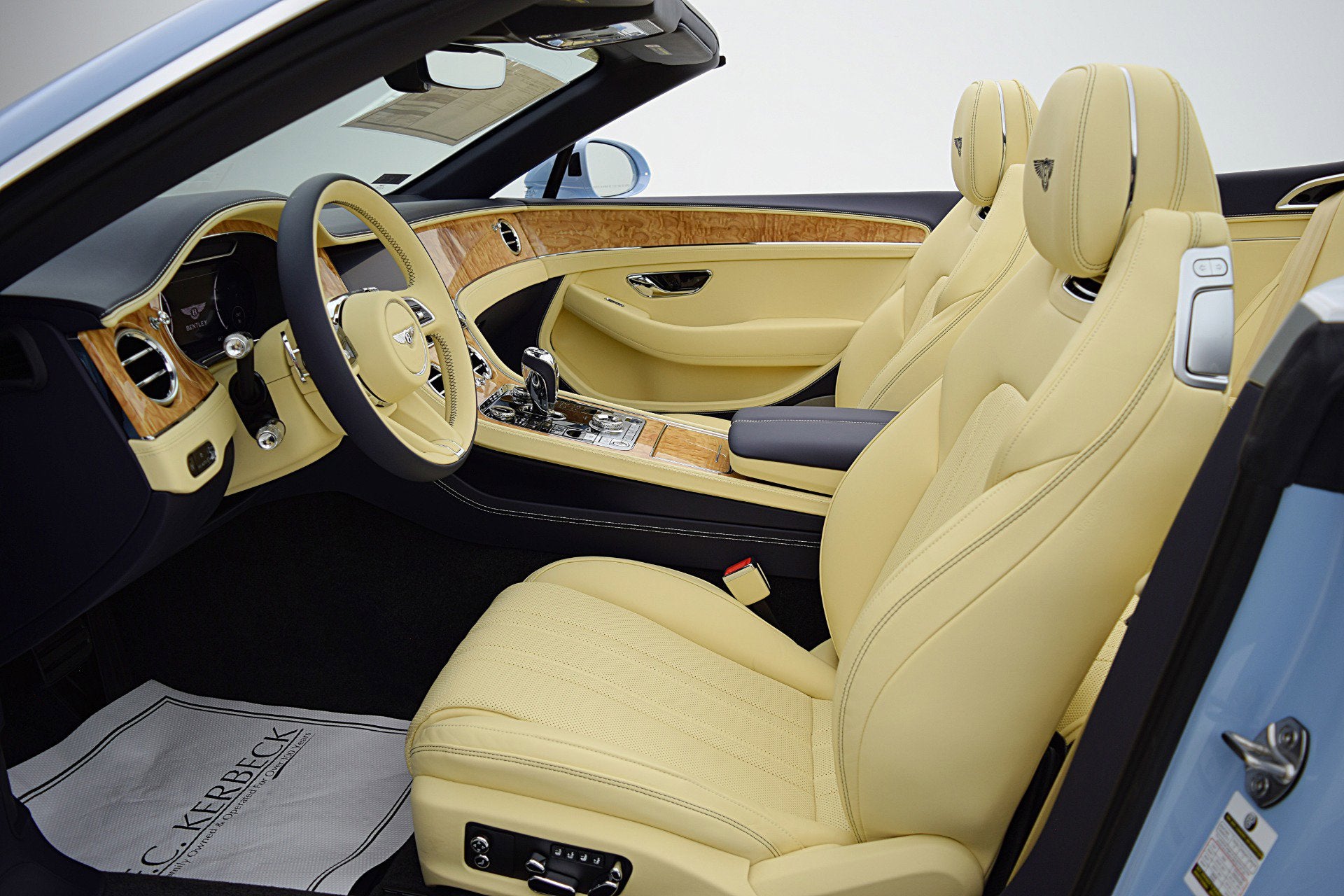 2023 Bentley Continental GTC V8/LEASE OPTIONS AVAILABLE