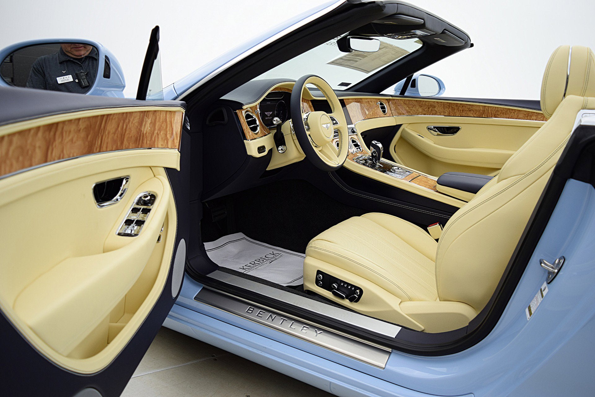 2023 Bentley Continental GTC V8/LEASE OPTIONS AVAILABLE