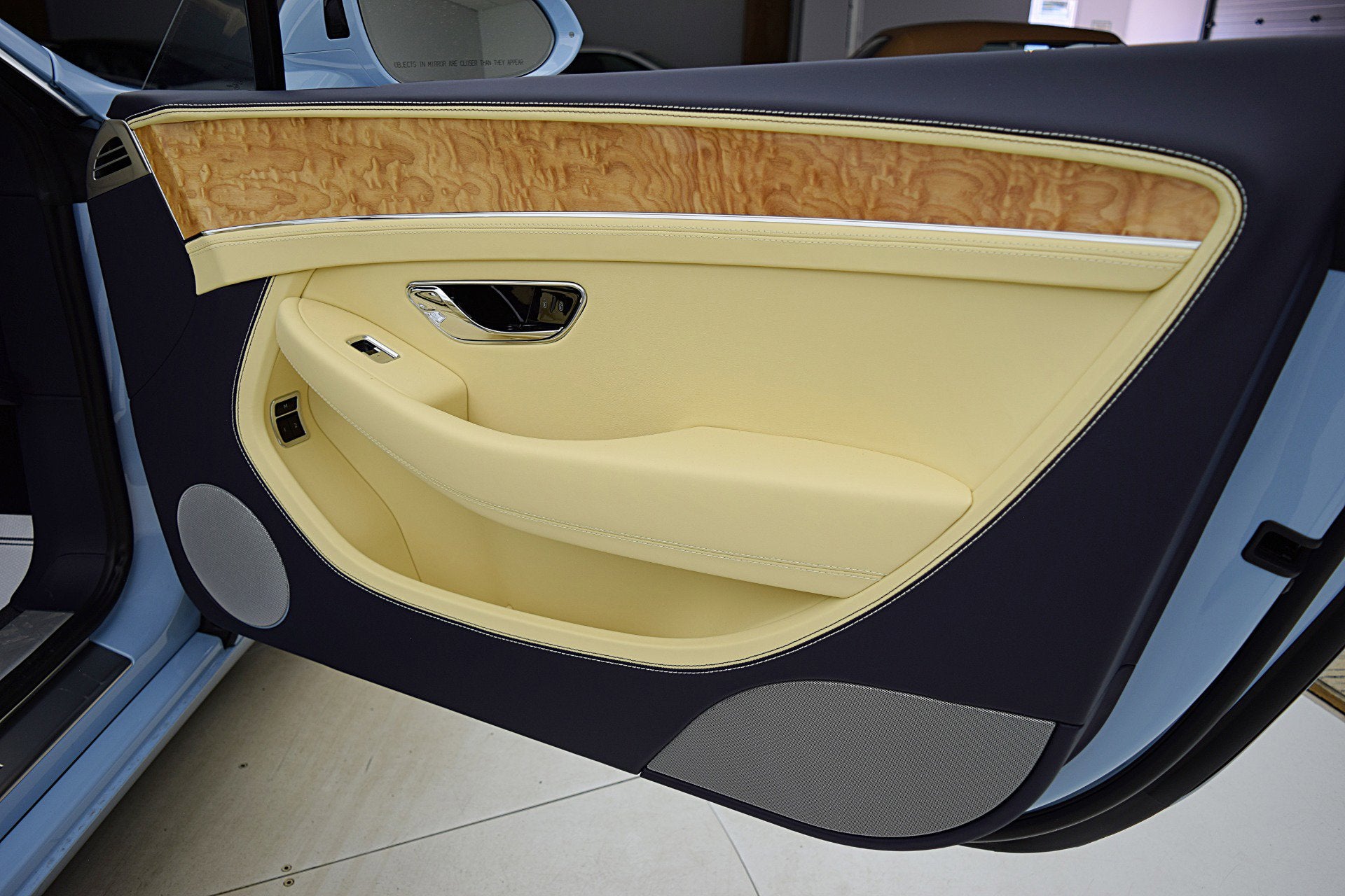 2023 Bentley Continental GTC V8/LEASE OPTIONS AVAILABLE