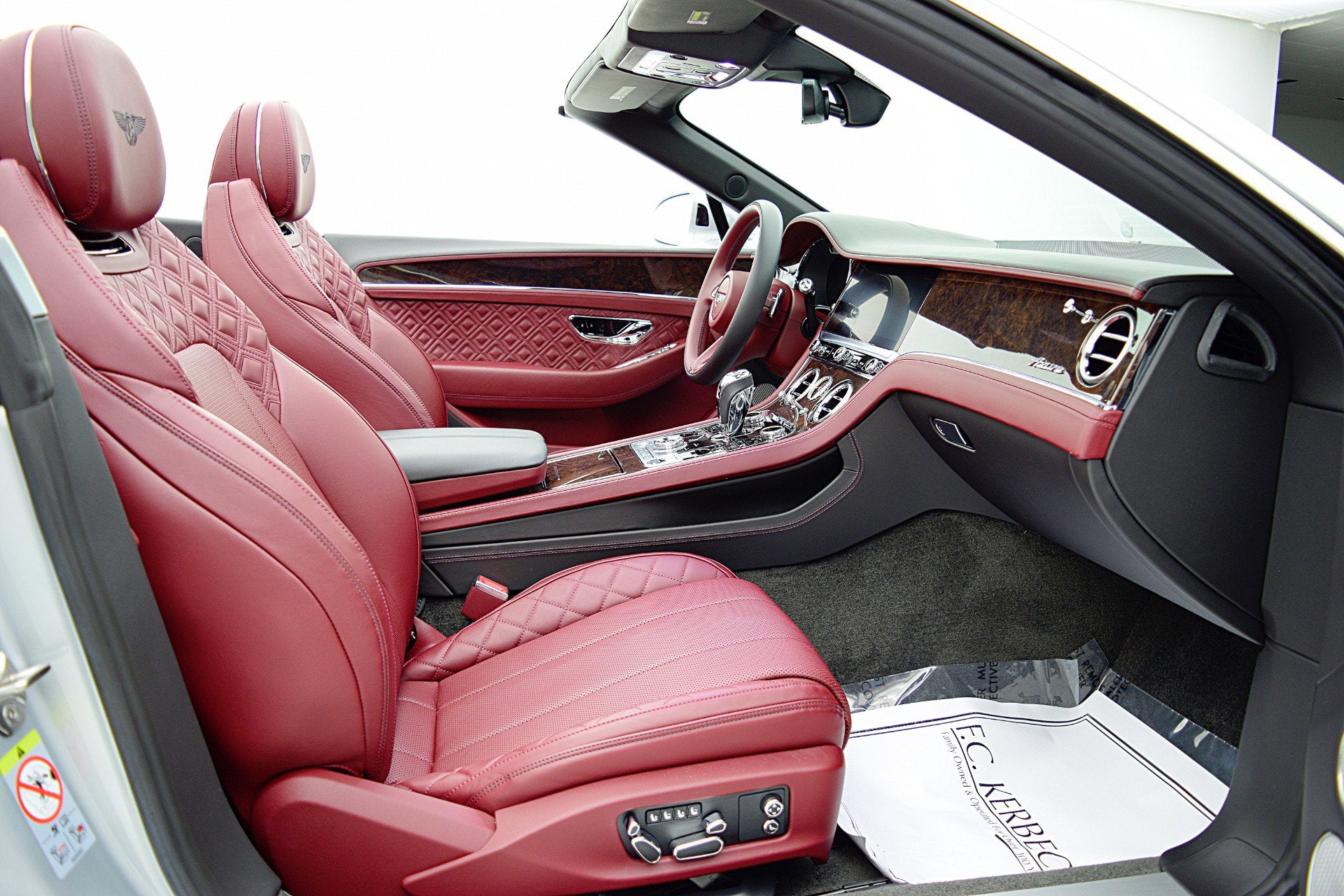 2023 Bentley Continental GTC Azure V8/LEASE OPTIONS AVAILABLE