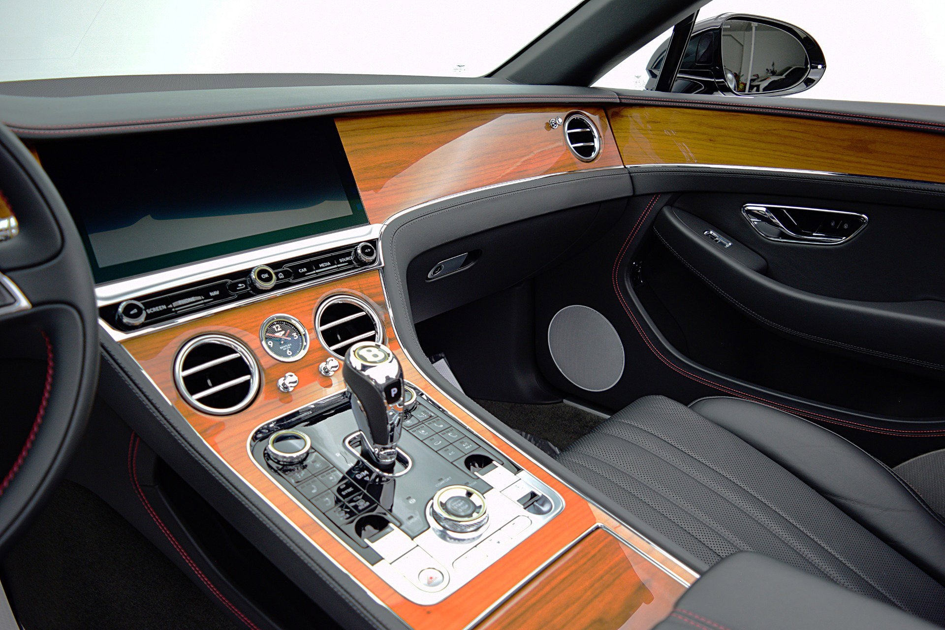 2020 Bentley Continental GTC V8