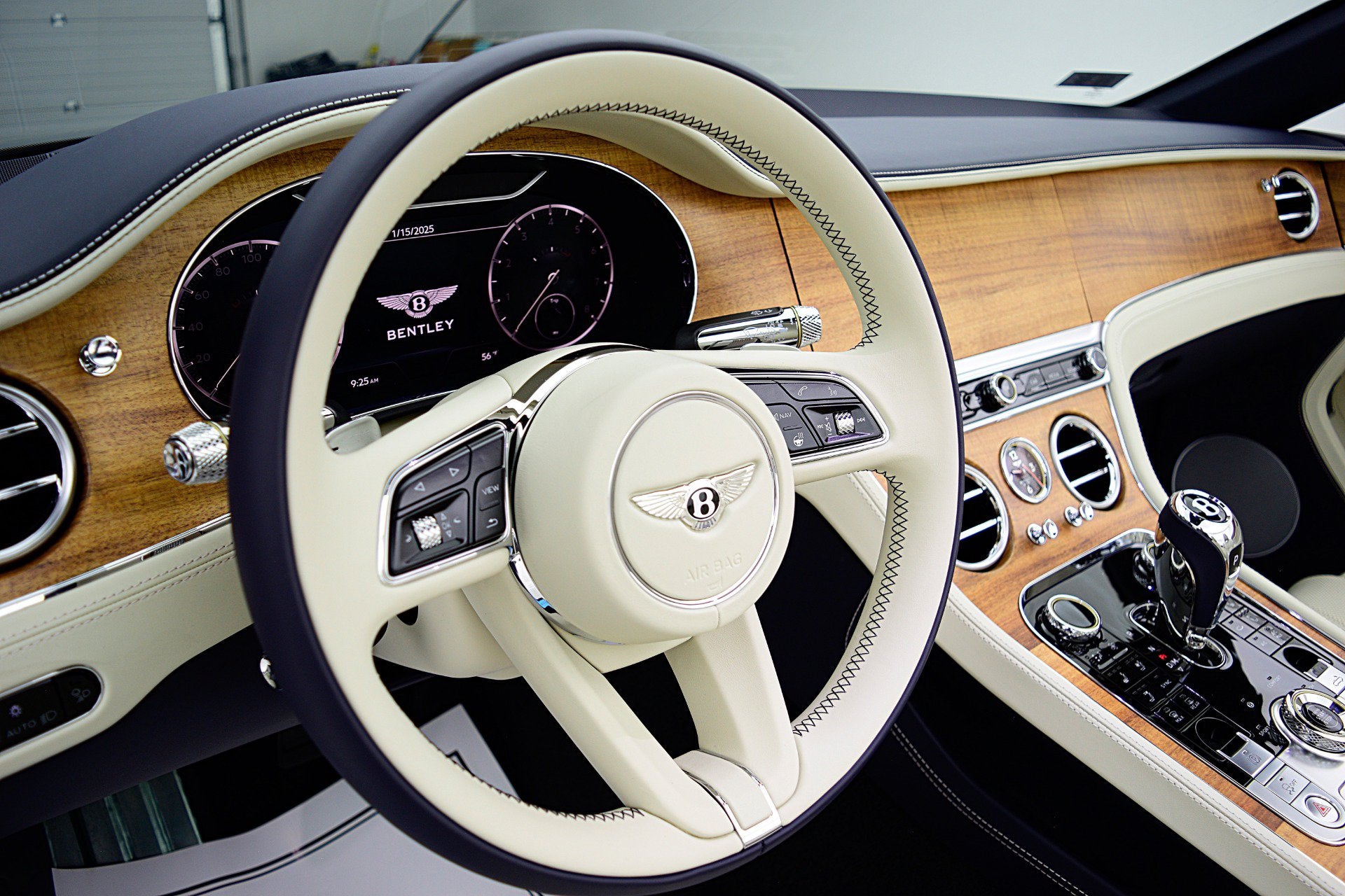 2024 Bentley Continental GTC Edition 8/LEASE OPTIONS AVAILABLE
