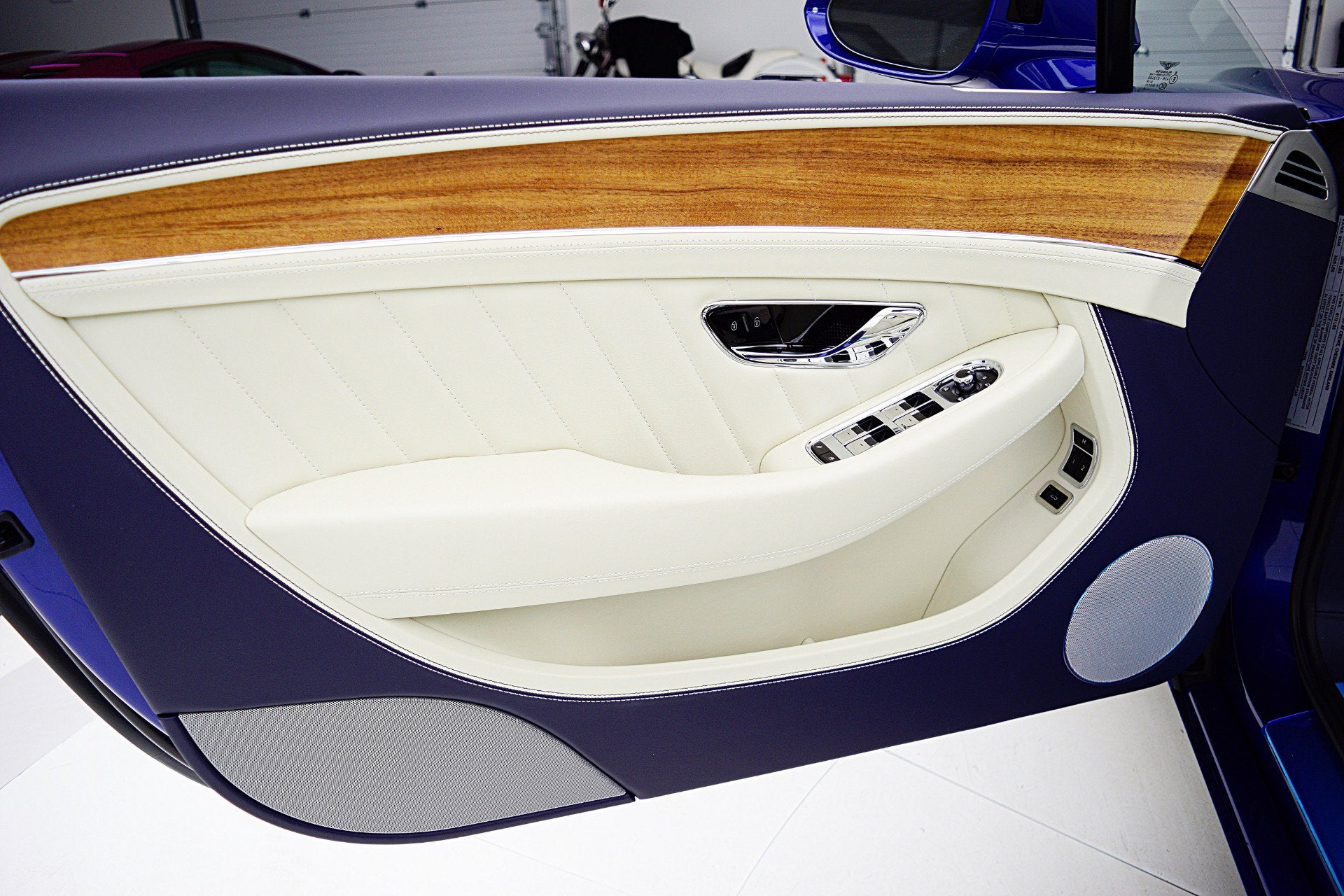 2024 Bentley Continental GTC Edition 8/LEASE OPTIONS AVAILABLE