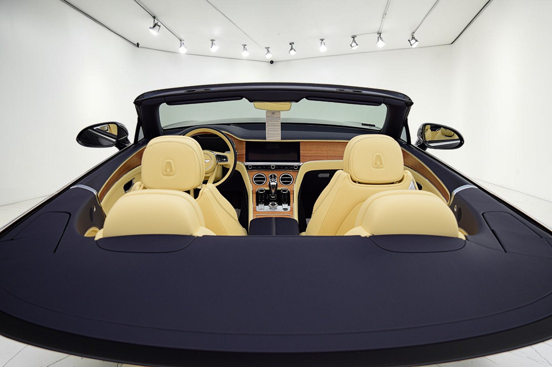 2024 Bentley Continental GTC V8/LEASE OPTIONS AVAILABLE