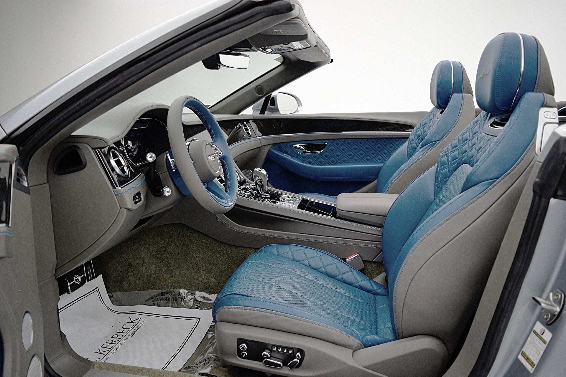 2023 Bentley Continental GTC S V8/ORIGINAL MSRP $420,825/LEASE OPTIONS AVAILABLE