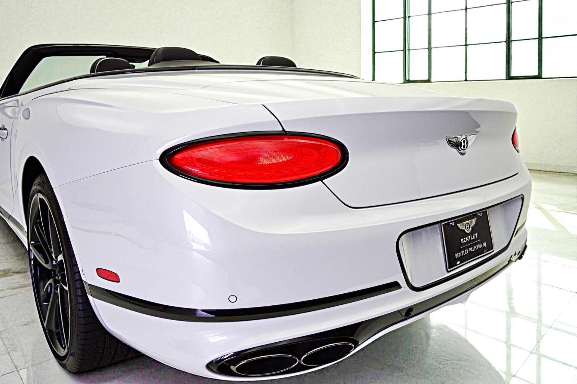 2023 Bentley Continental GTC Azure V8/LEASE OPTIONS AVAILABLE