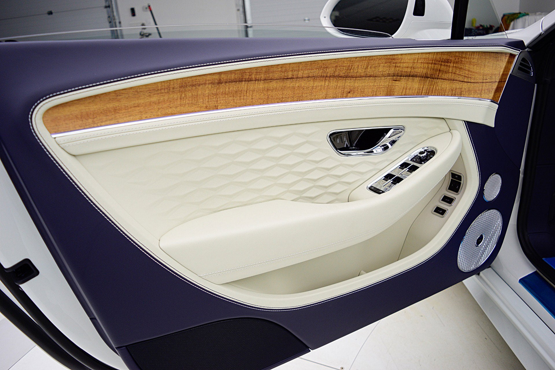 2025 Bentley Continental GTC Speed First Edition/LEASE OPTIONS AVAILABLE