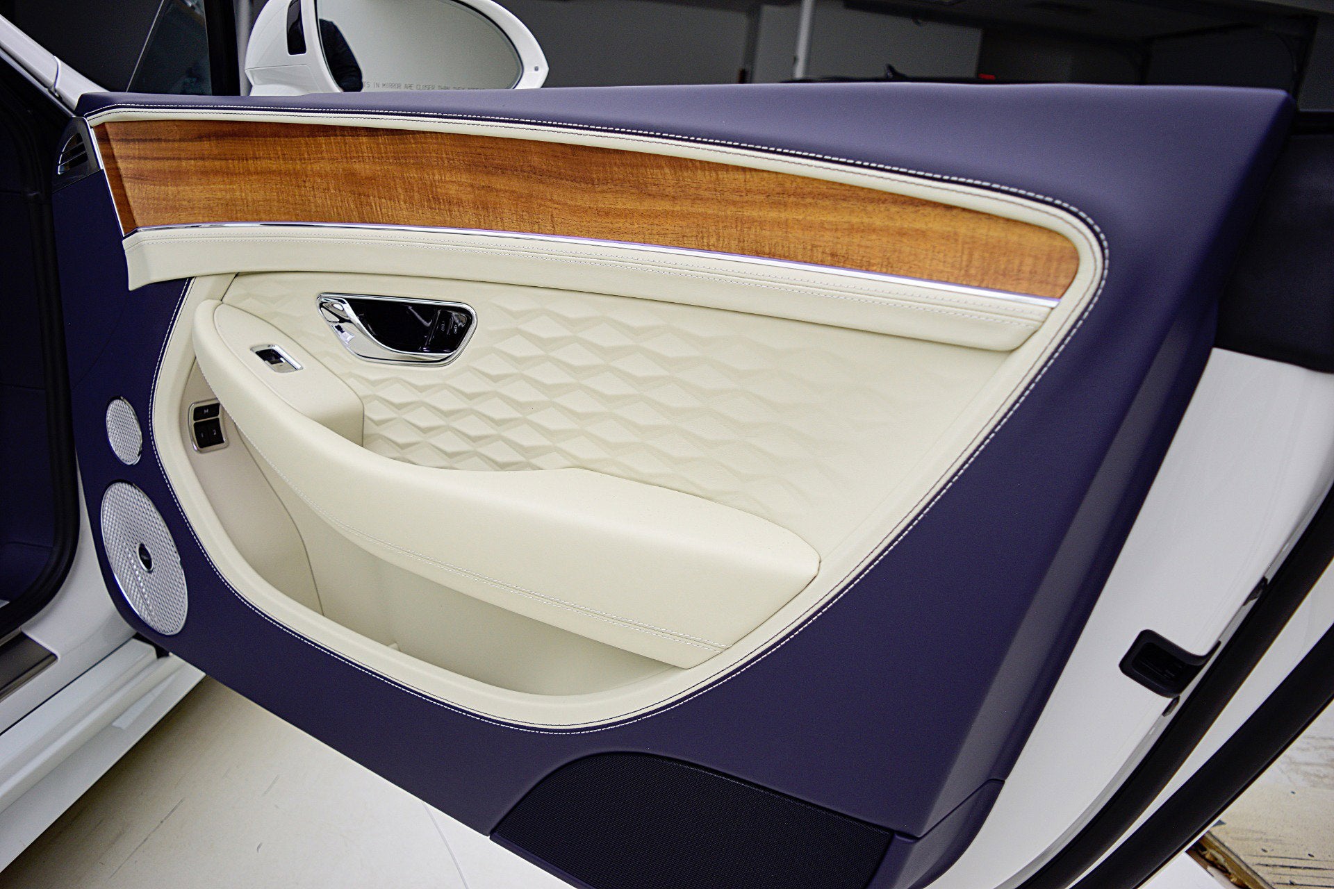 2025 Bentley Continental GTC Speed First Edition/LEASE OPTIONS AVAILABLE