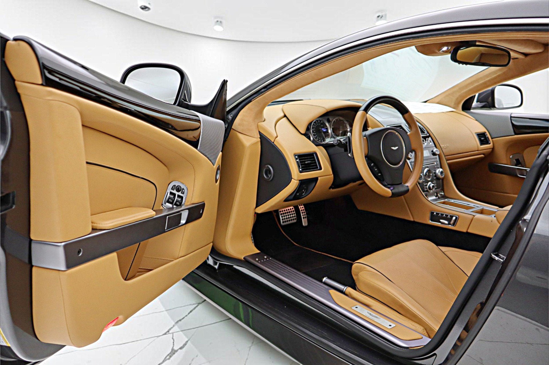 2012 Aston Martin Virage Coupe