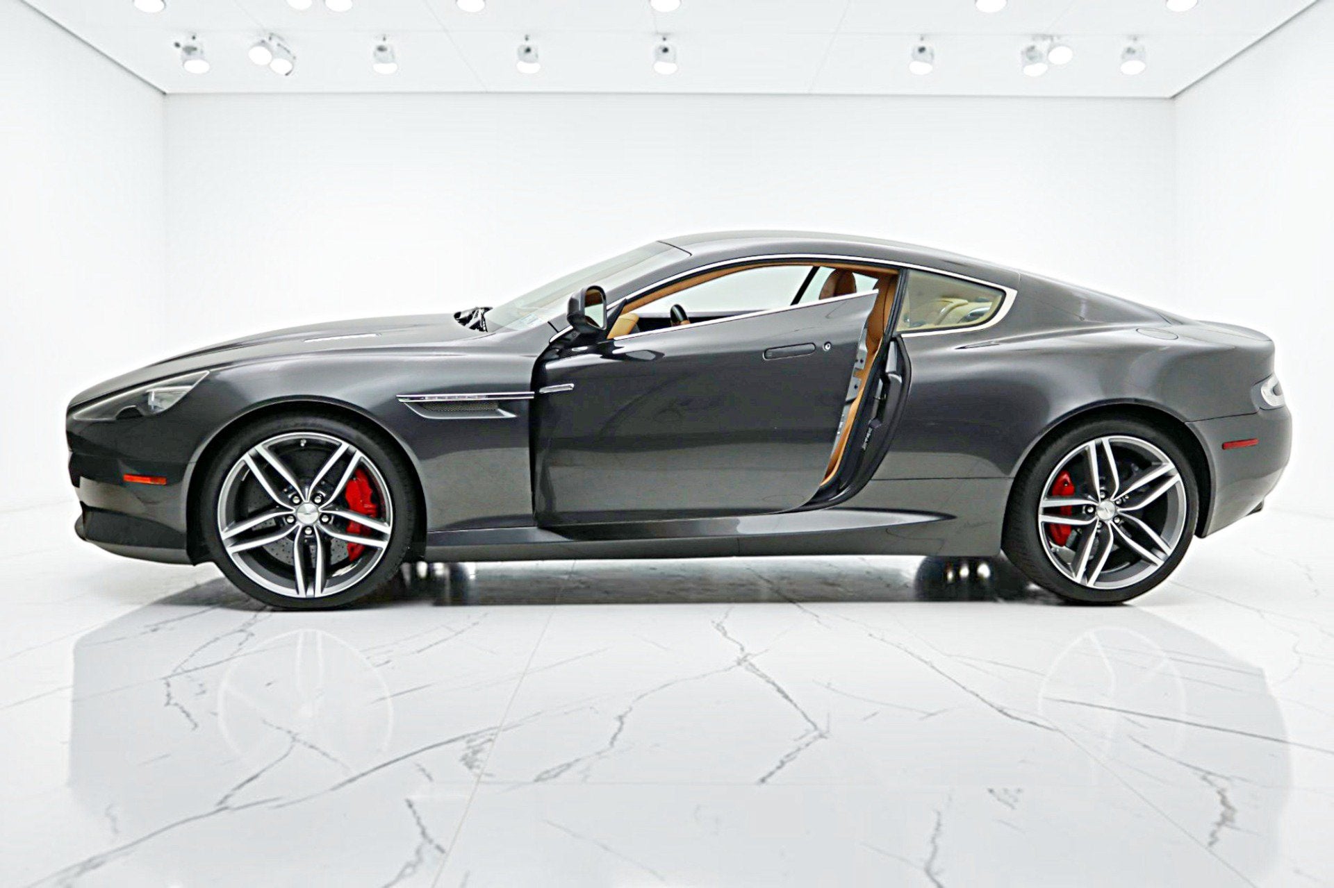 2012 Aston Martin Virage Coupe