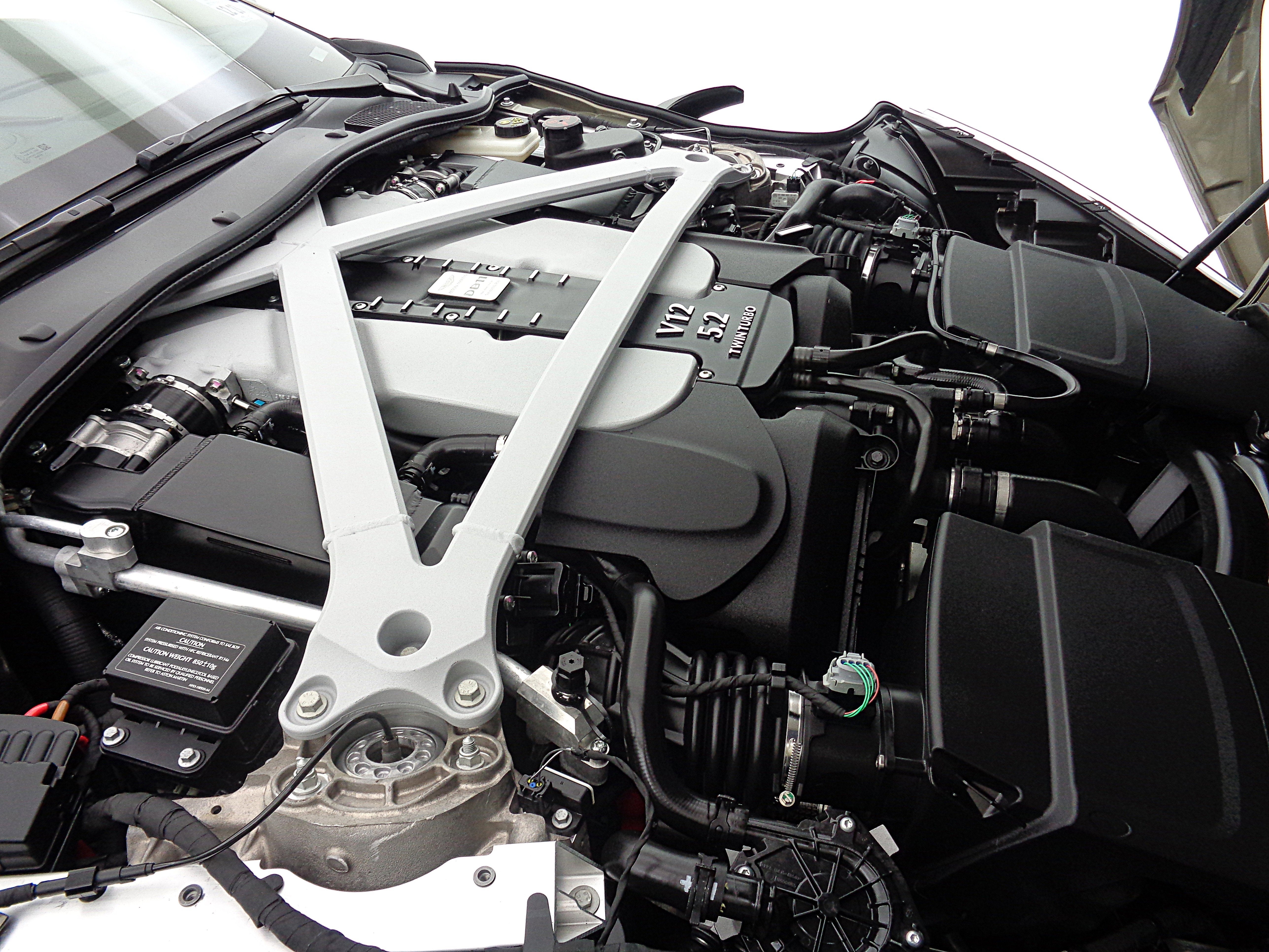 2018 Aston Martin DB11 V12