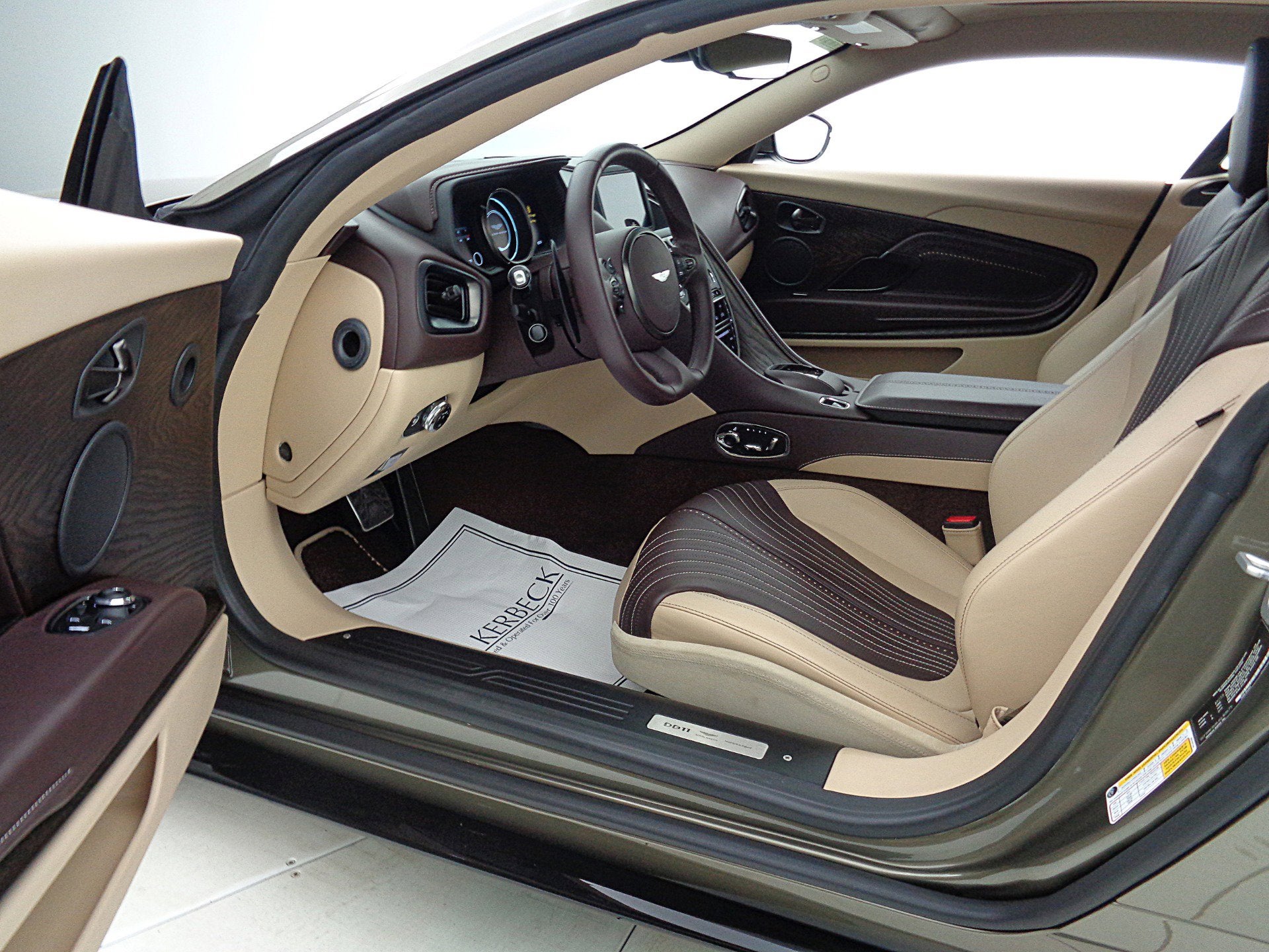 2018 Aston Martin DB11 V12