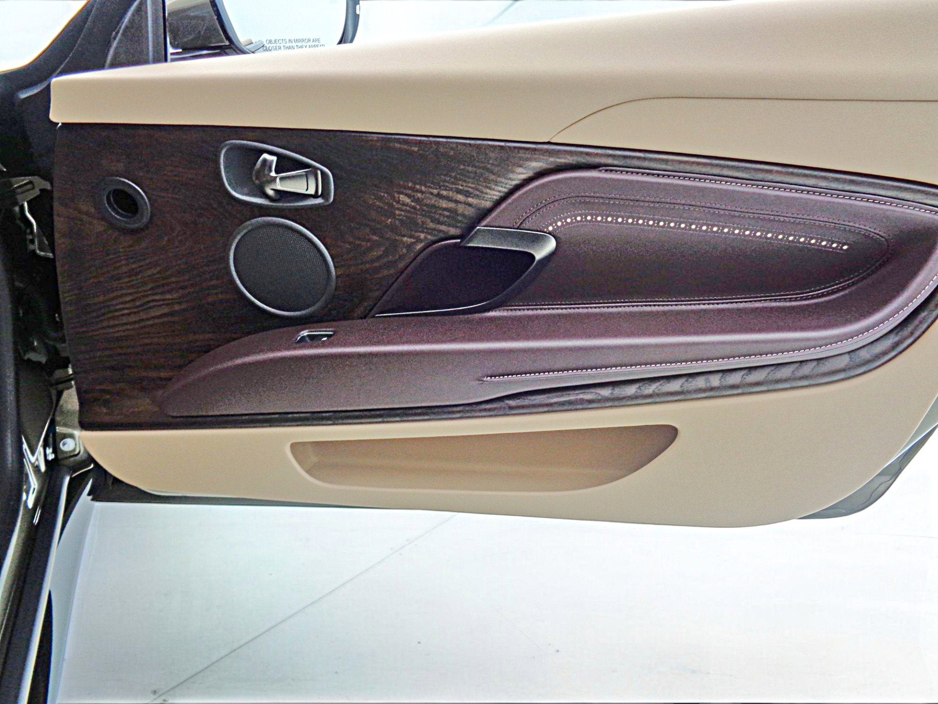 2018 Aston Martin DB11 V12