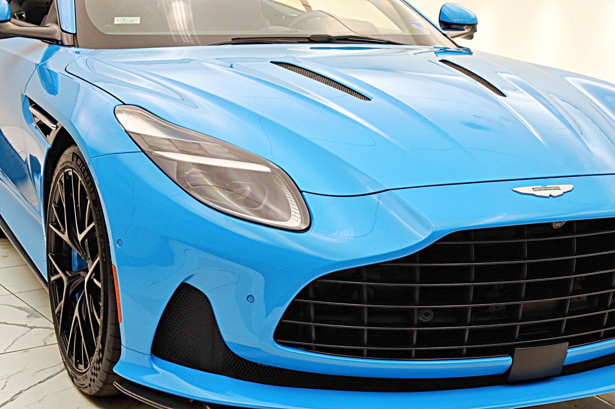2024 Aston Martin DB12 Coupe/LEASE OPTIONS AVAILABLE