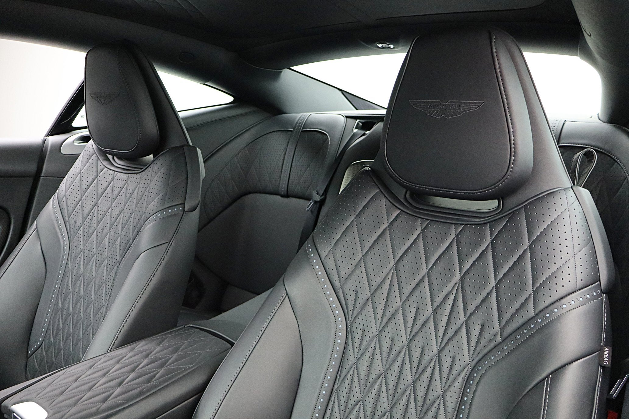 2024 Aston Martin DB12 Coupe/LEASE OPTIONS AVAILABLE