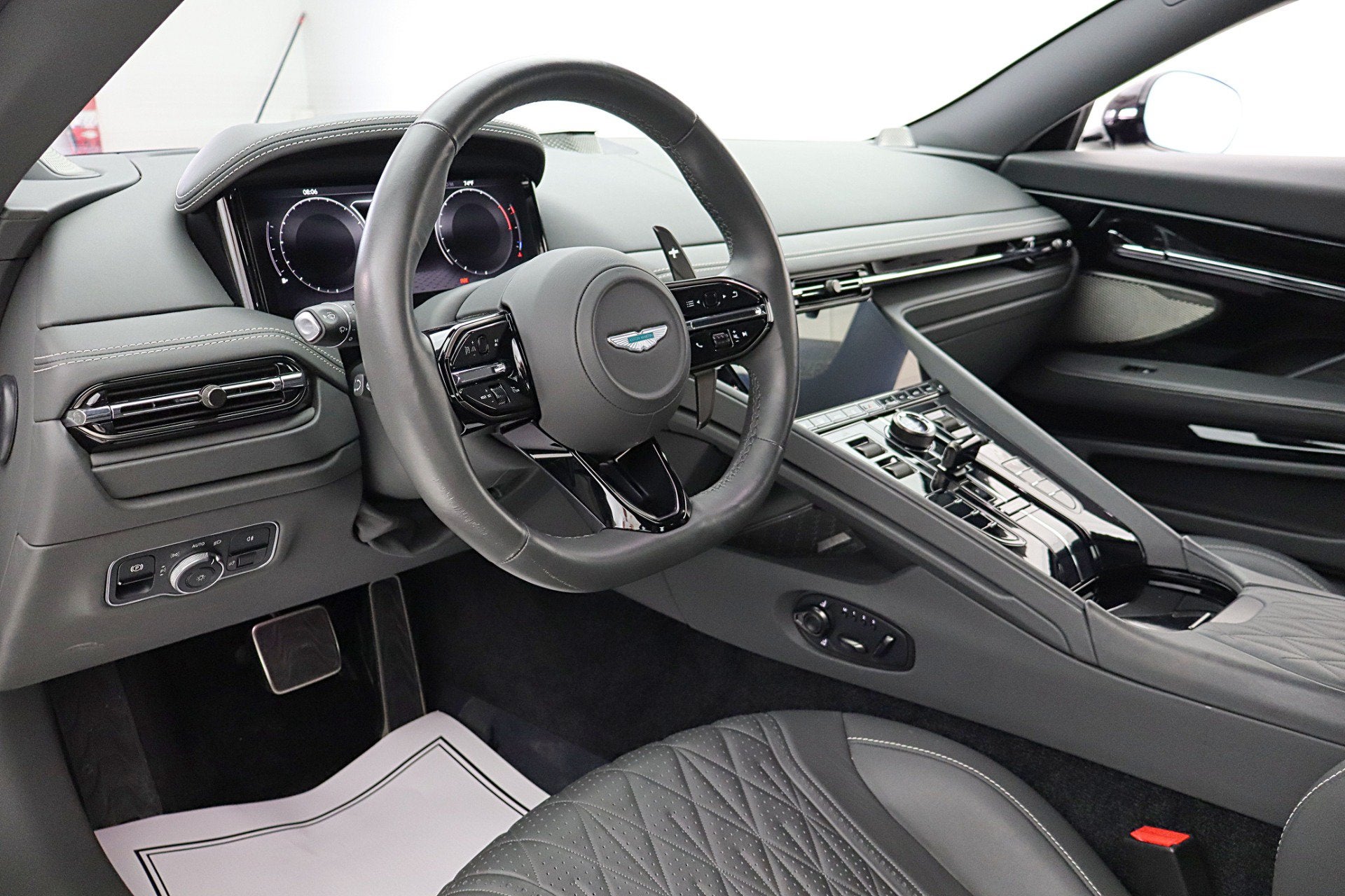 2024 Aston Martin DB12 Coupe/LEASE OPTIONS AVAILABLE