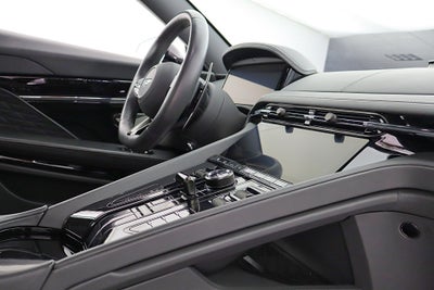 2024 Aston Martin DB12 Coupe/LEASE OPTIONS AVAILABLE