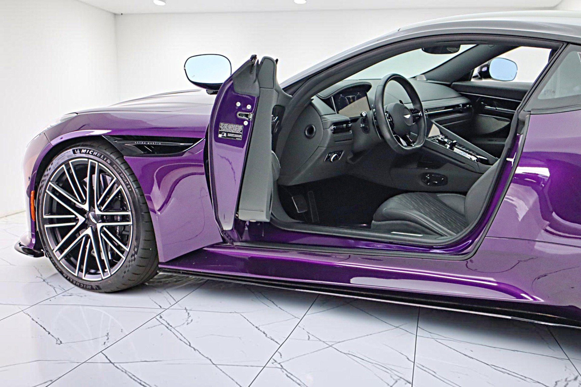 2024 Aston Martin DB12 Coupe/LEASE OPTIONS AVAILABLE