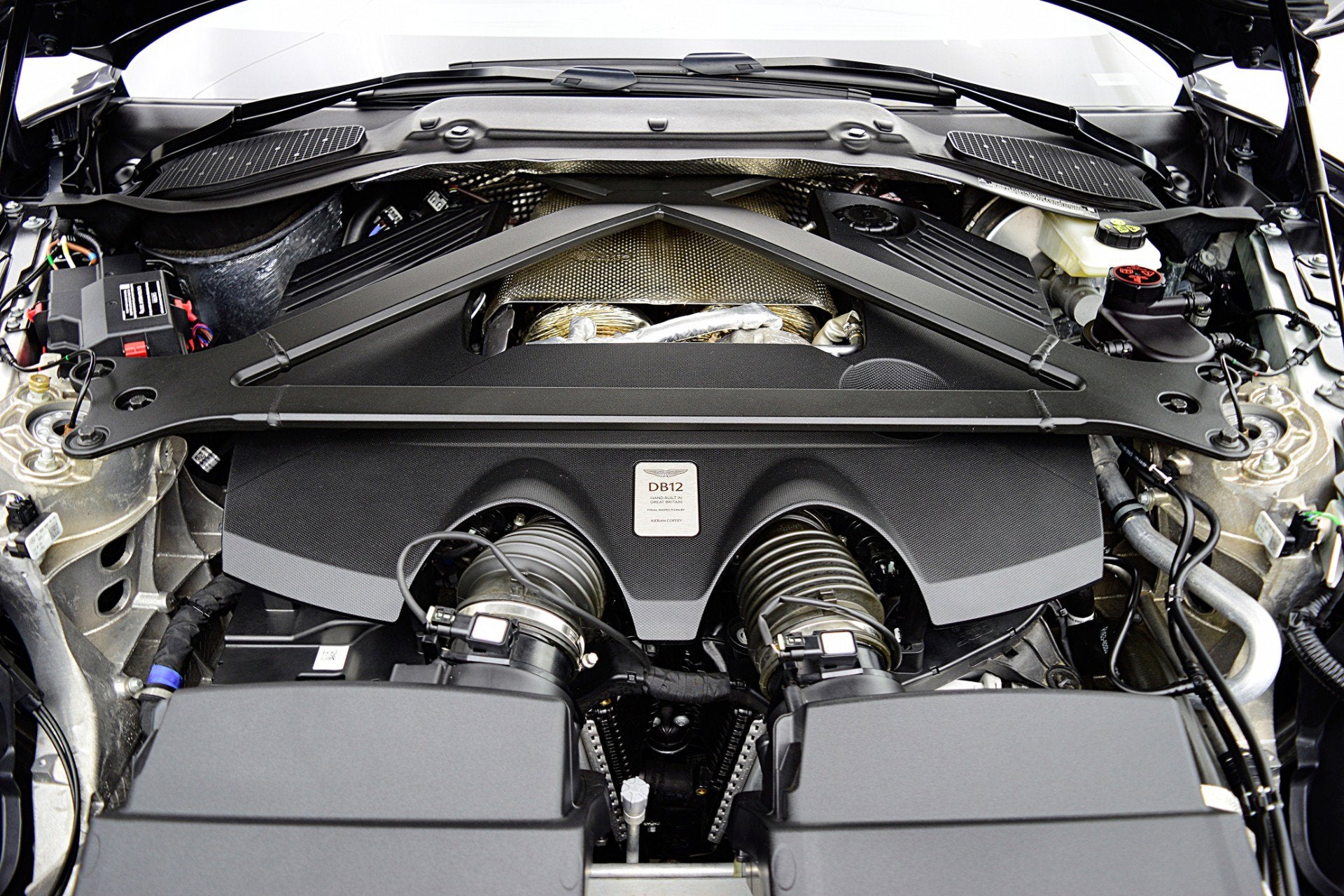 2024 Aston Martin DB12 NA