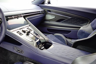 2024 Aston Martin DB12 NA