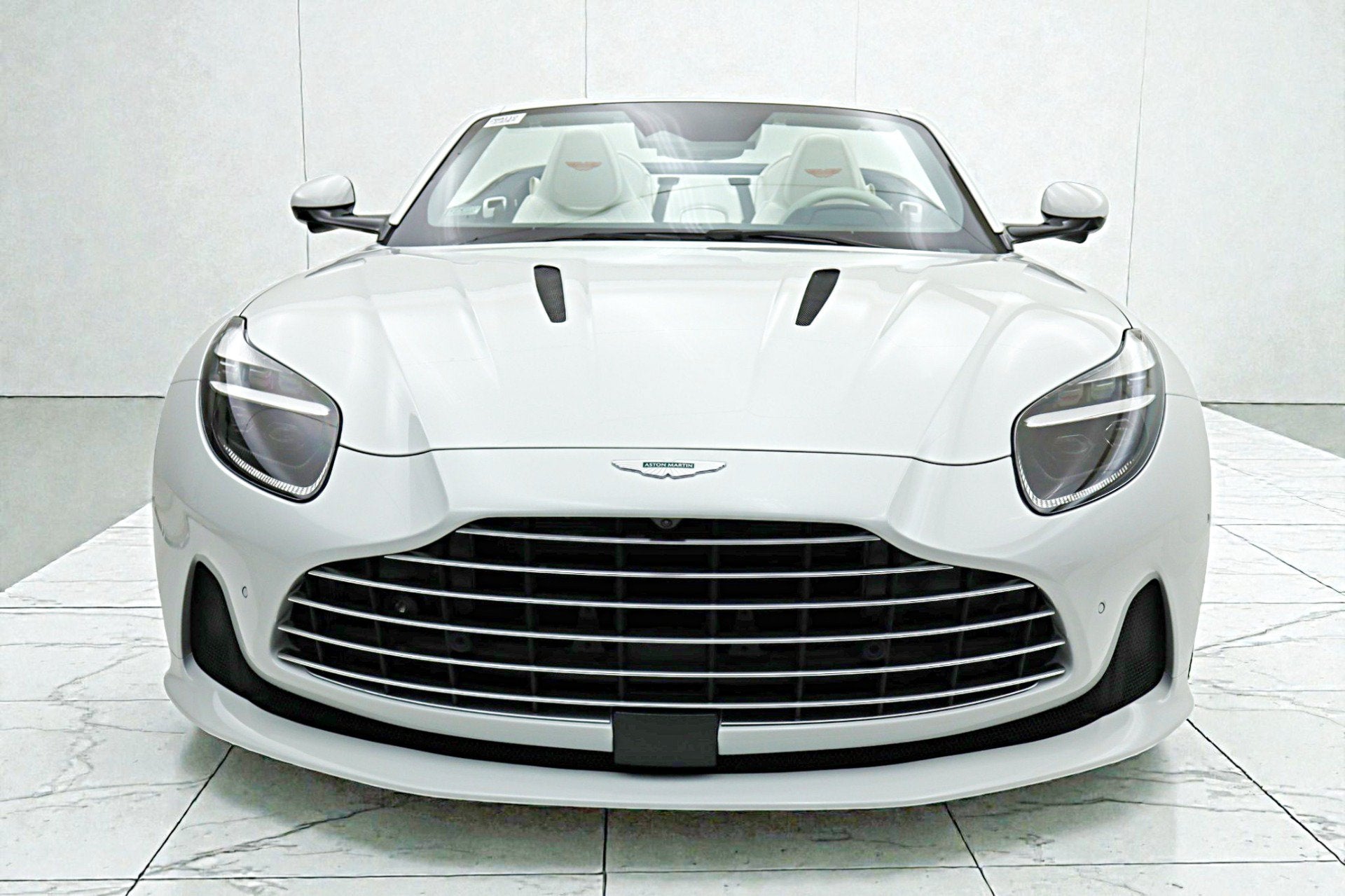 2026 Aston Martin DB12 Volante